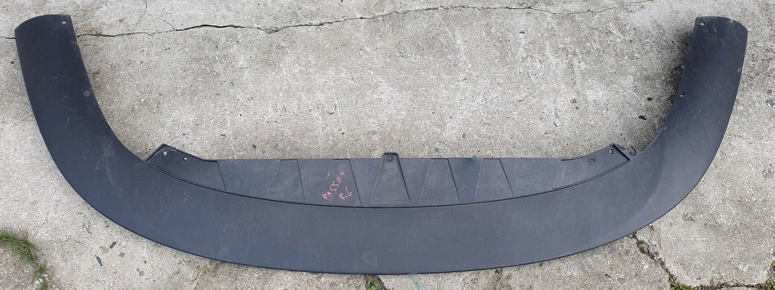 Volkswagen PASSAT B6 3C0 cover below front bumper front