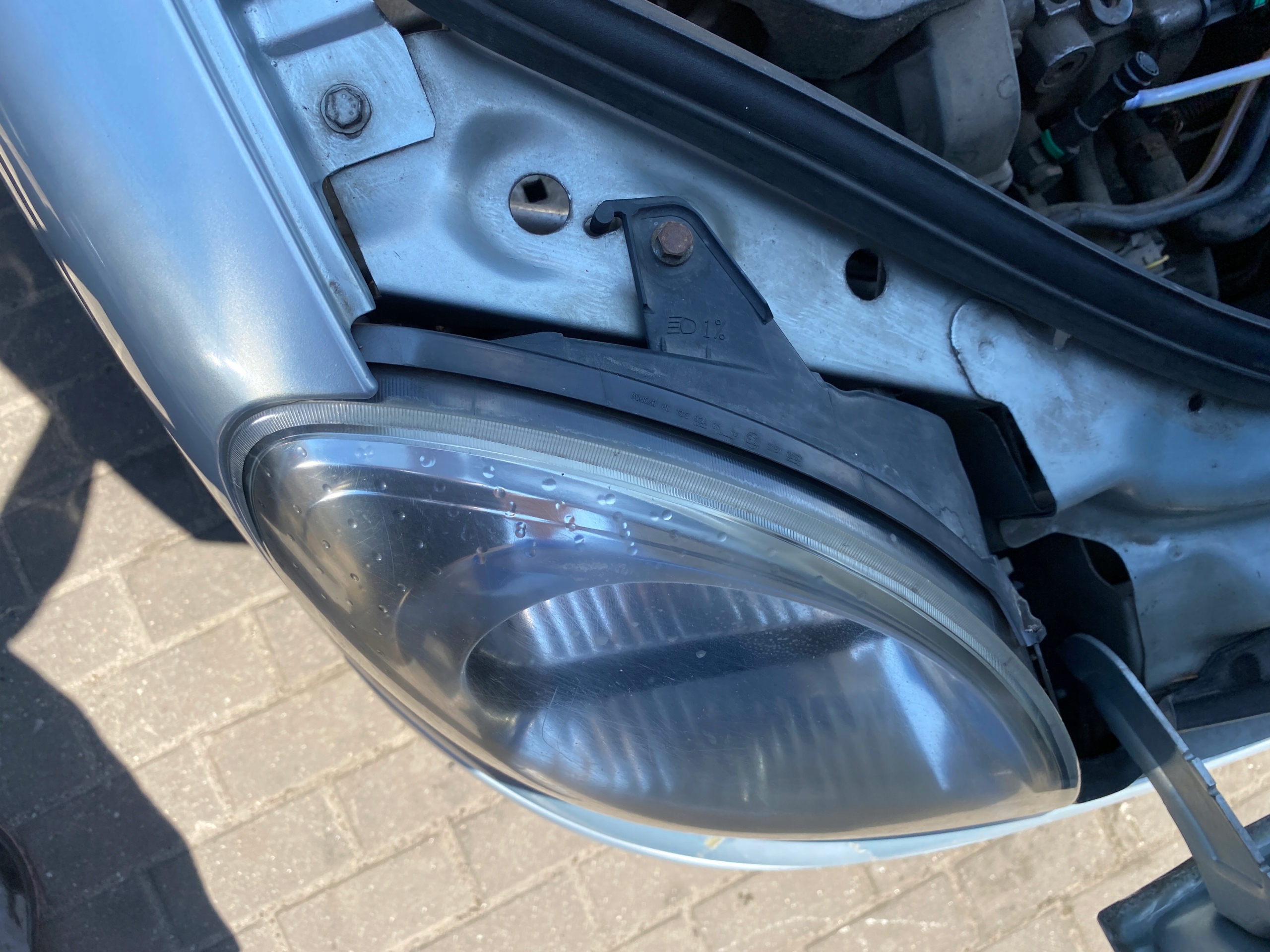 REFLEKTOR light right front front Renault Kangoo 1 and FL 02-08