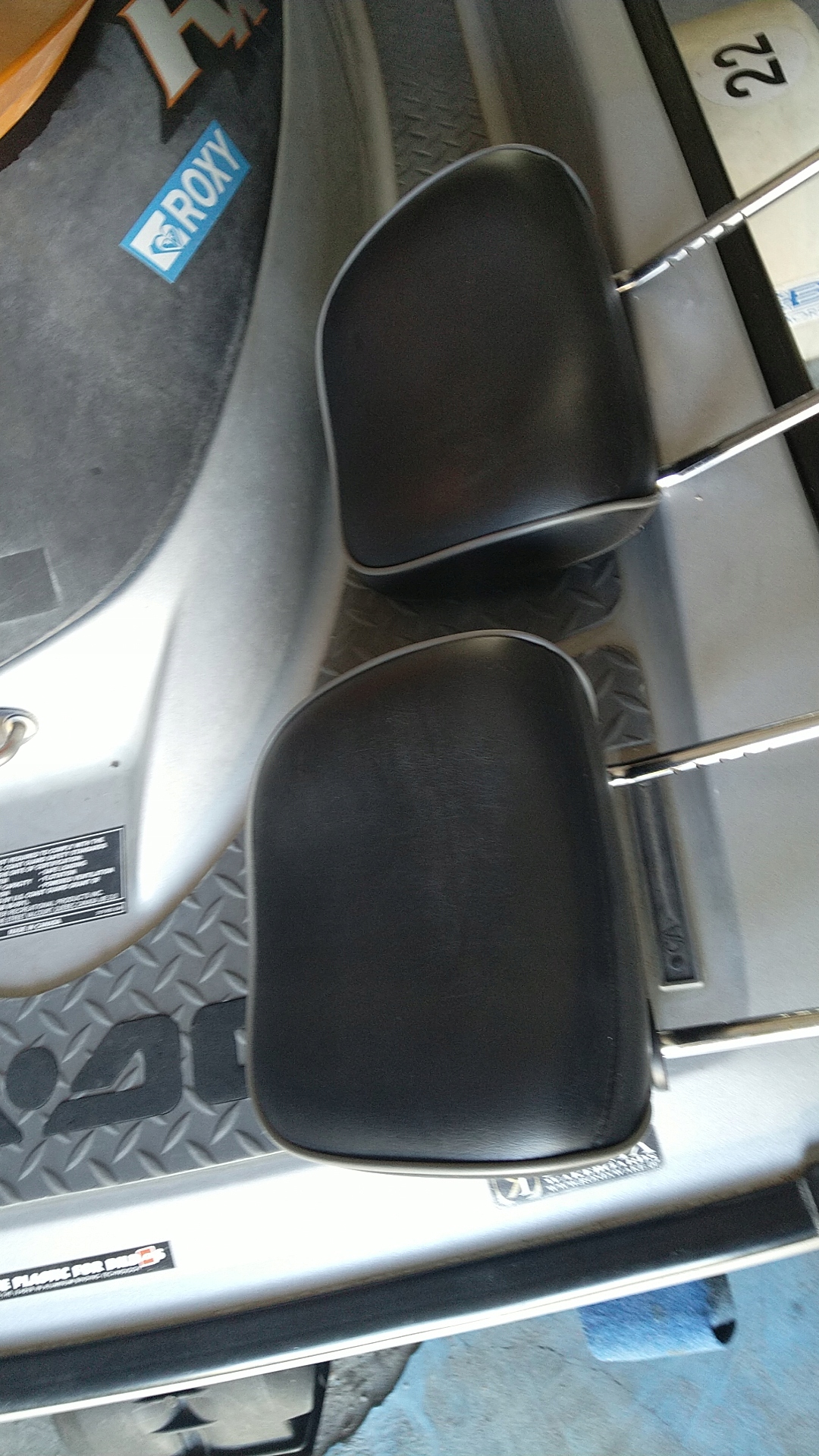 JEEP GRAND CHEROKEE WK2 ZAGŁÓWEK FOTELA AIRBAG