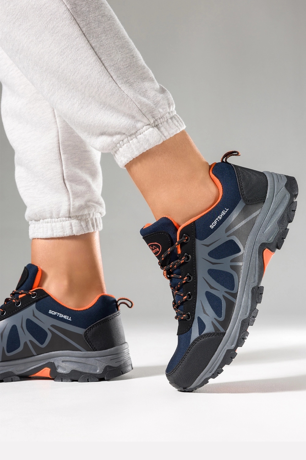 TREKKINGOWE BUTY SPORTOWE DAMSKIE SOFTSHELL SZNUROWANE WYGODNE LEKKIE r 39 Oryginalne opakowanie producenta pudełko