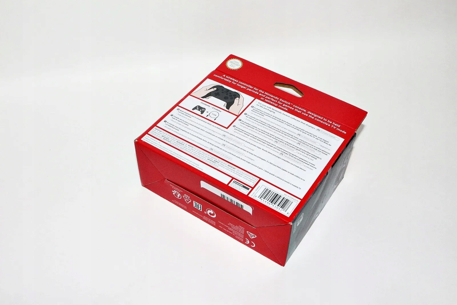 PRO CONTROLER NINTENDO SWITCH Złącza USB