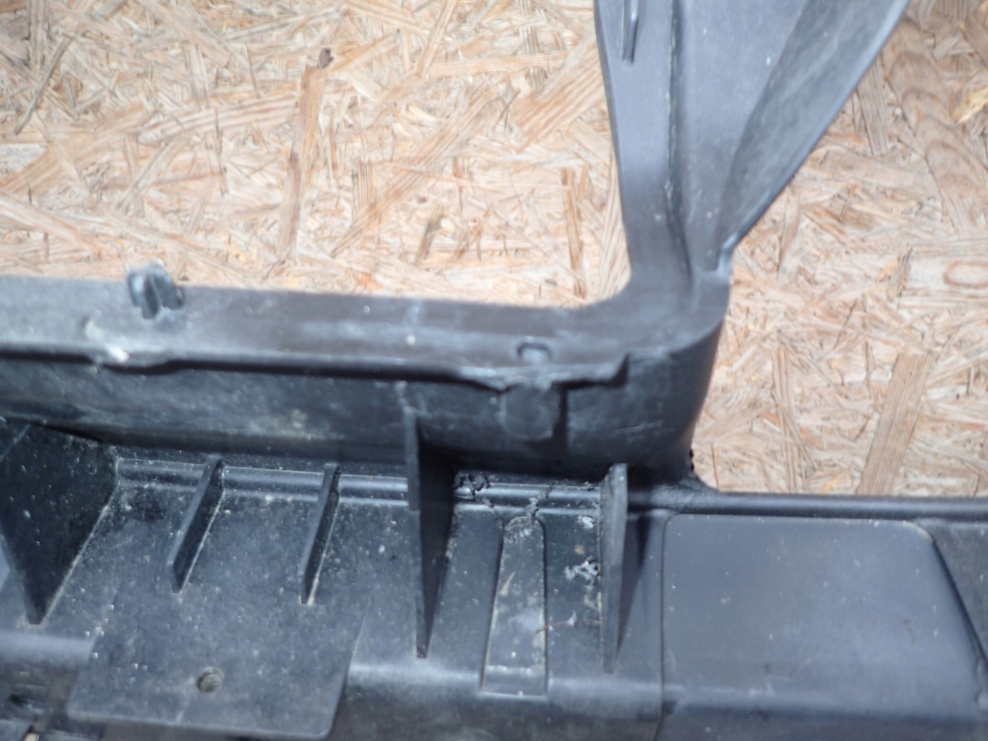 support panel for radiators pillar SMART FORTWO FOR TWO 451