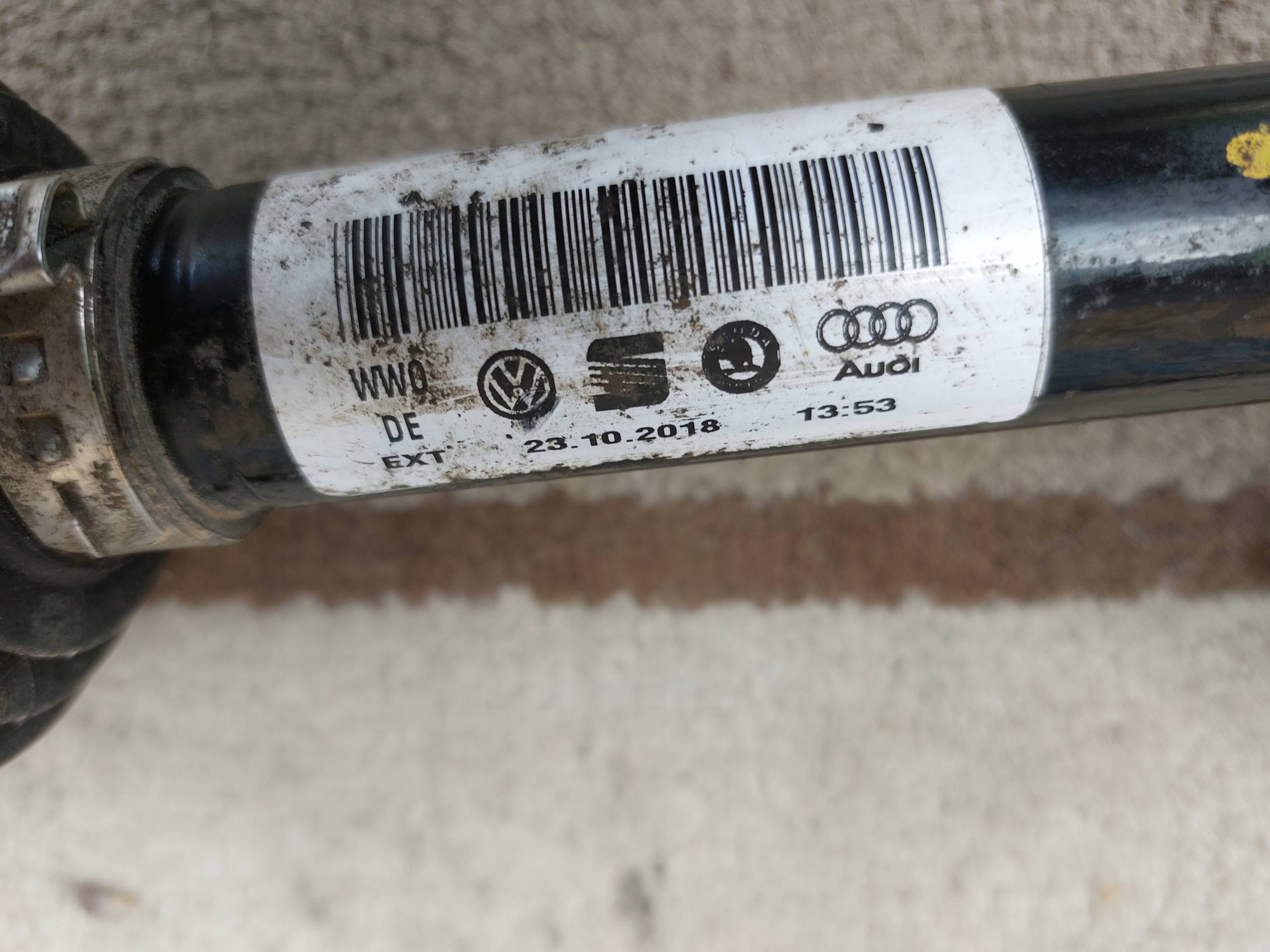 semi-axis right rear part VW TIGUAN II 18r 4x4