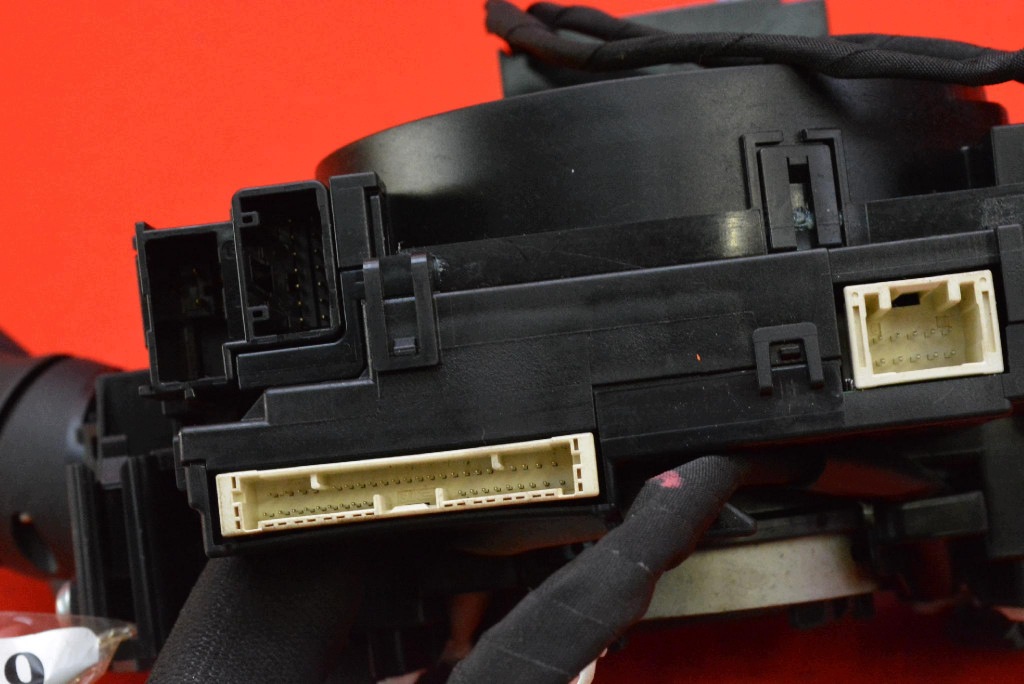 Commodo essuie glace PAJAK 75L481 TOYOTA COROLLA E21 Berline 18-25