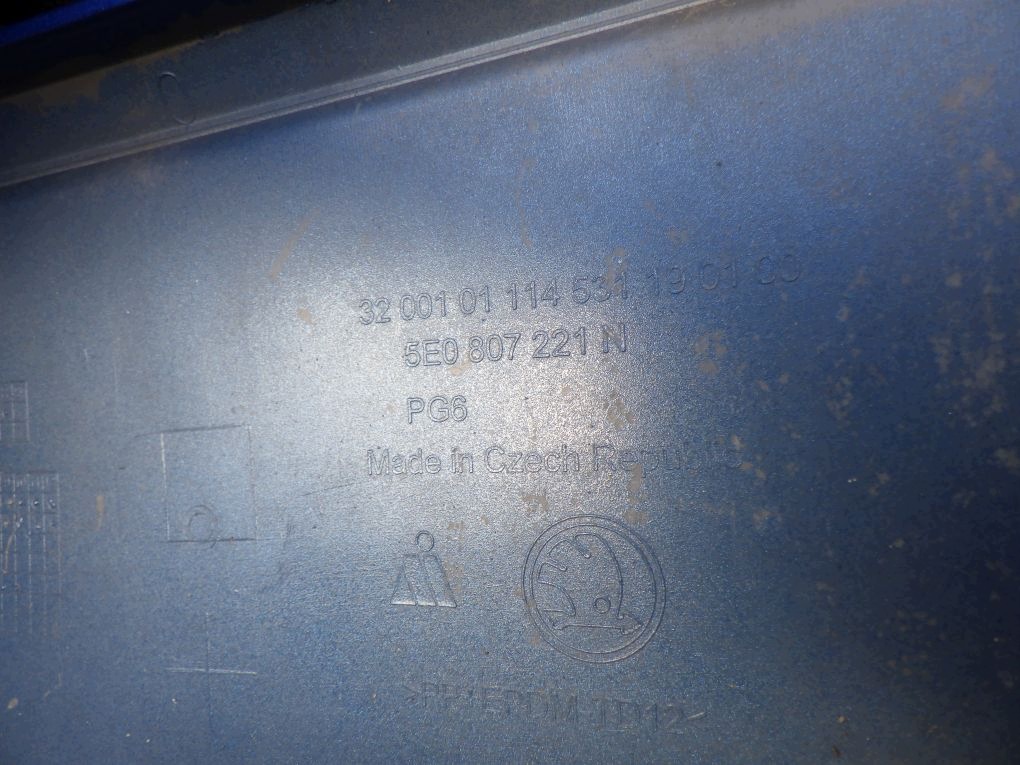 SKODA OCTAVIA III 3 5E0 LIFT 16- front bumper