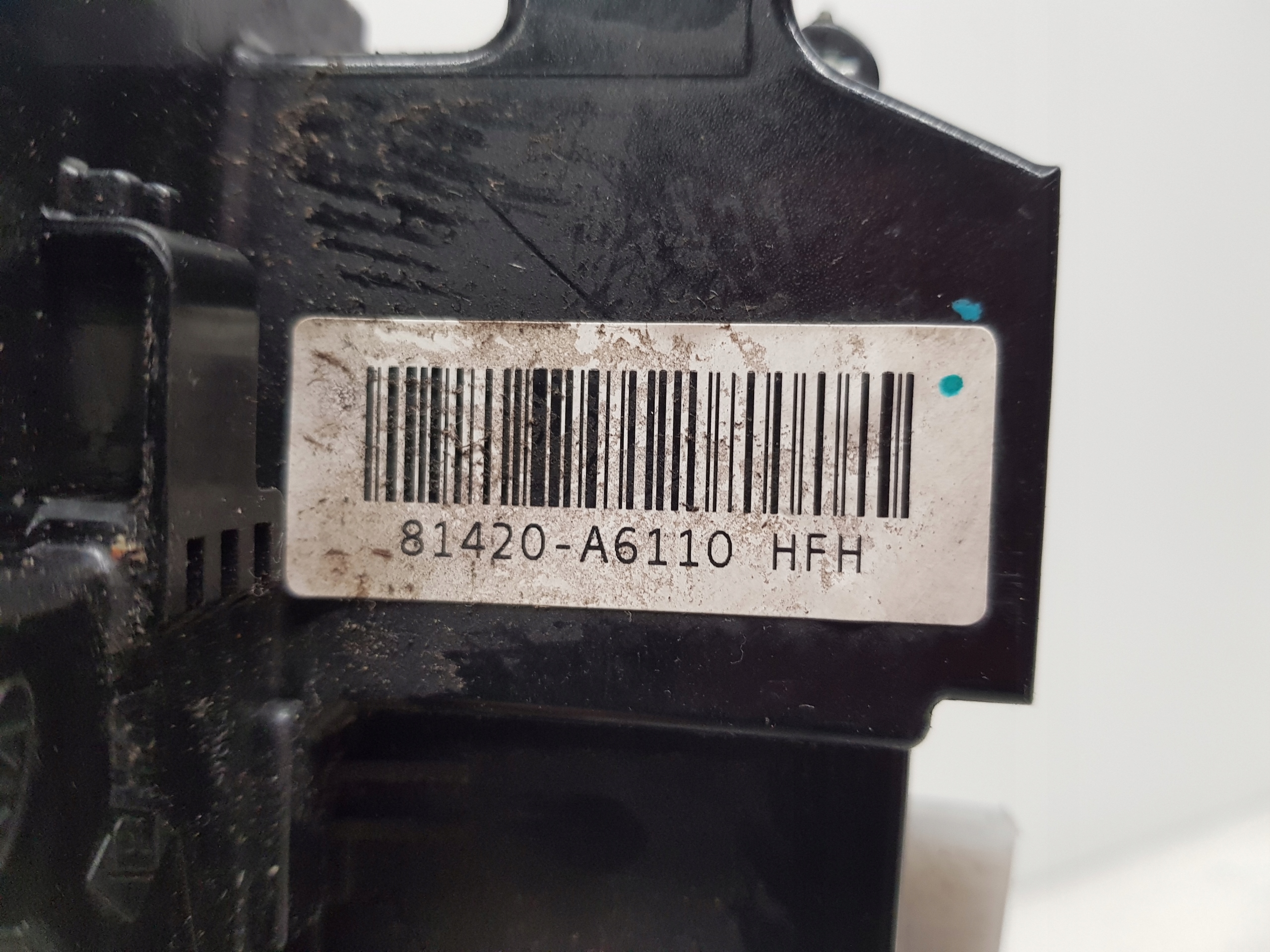 HYUNDAI I30 II HB lock door right rear part 2012