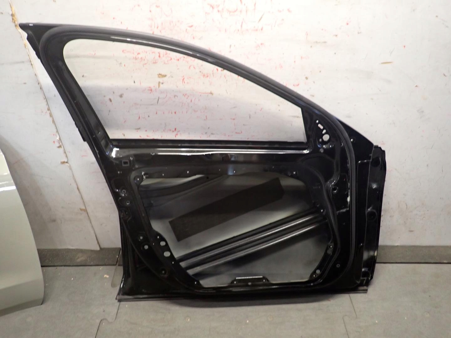door front front left MERCEDES E-KLASA W213 2016