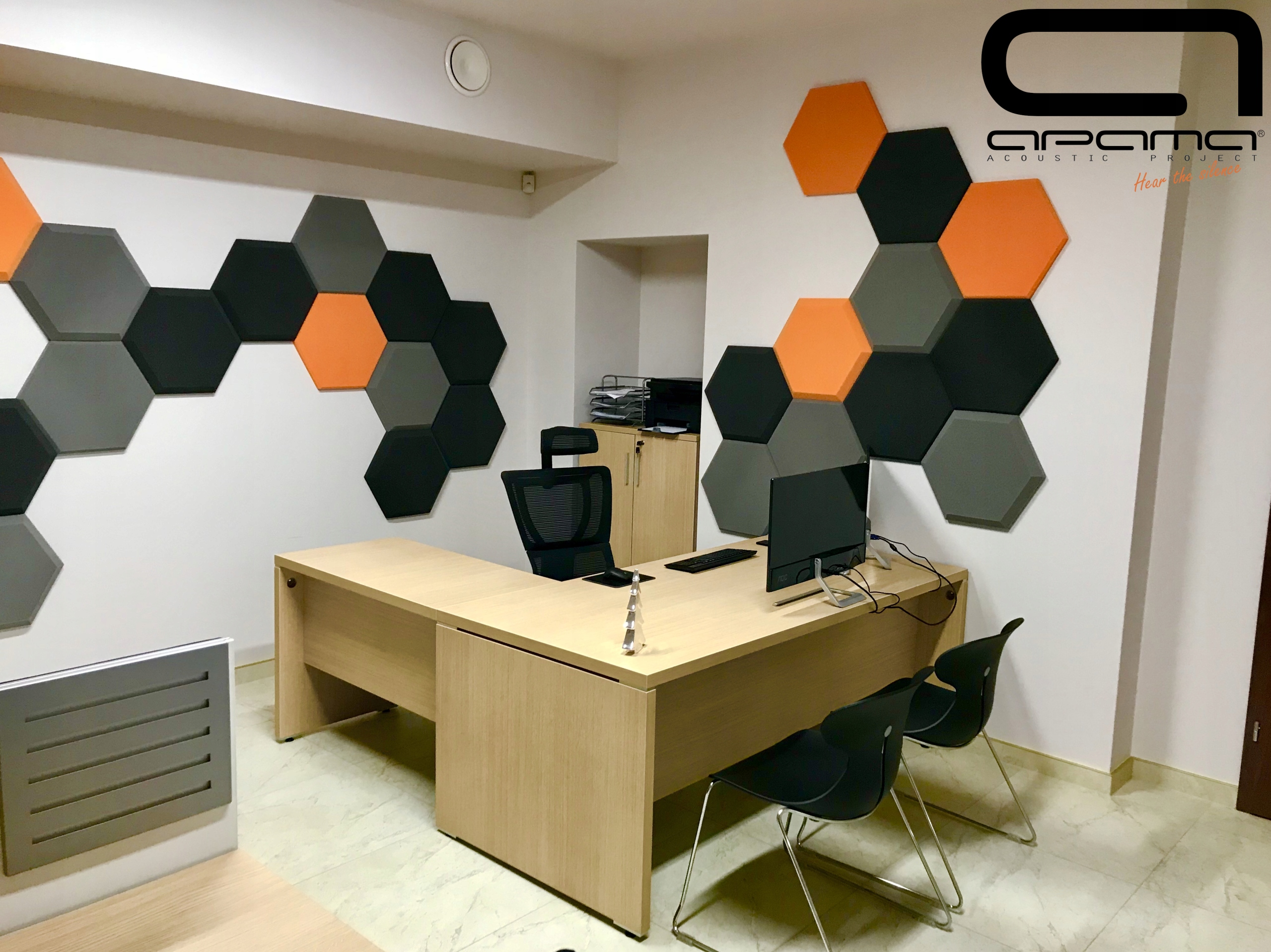 Panel akustyczny SZEŚCIOKĄT heksagon plaster miodu SAMOPRZYLEPNY 5cm Marka Apama