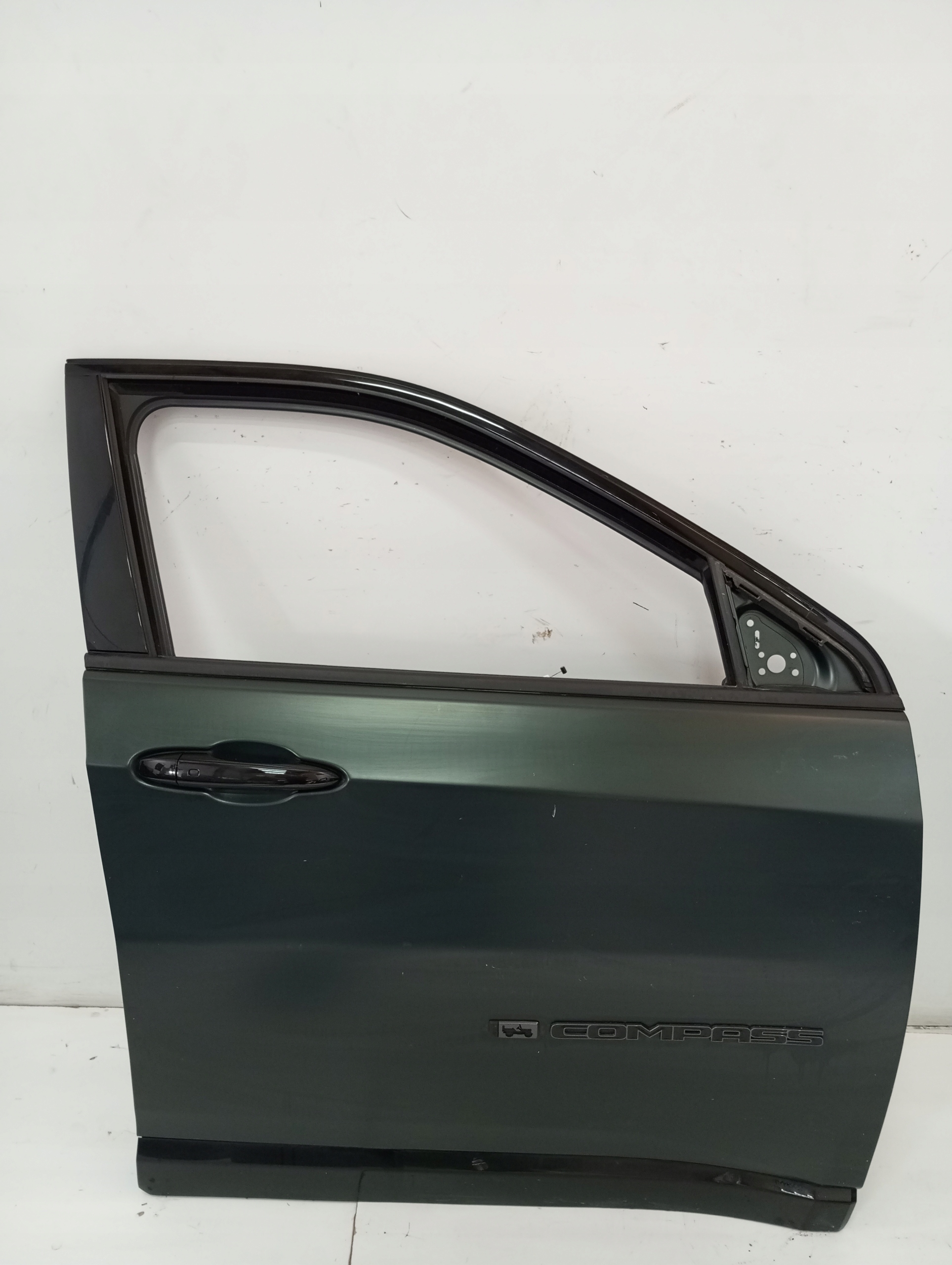 Drzwi PRAWE PRZEDNIE JEEP COMPASS II 21R BSZ