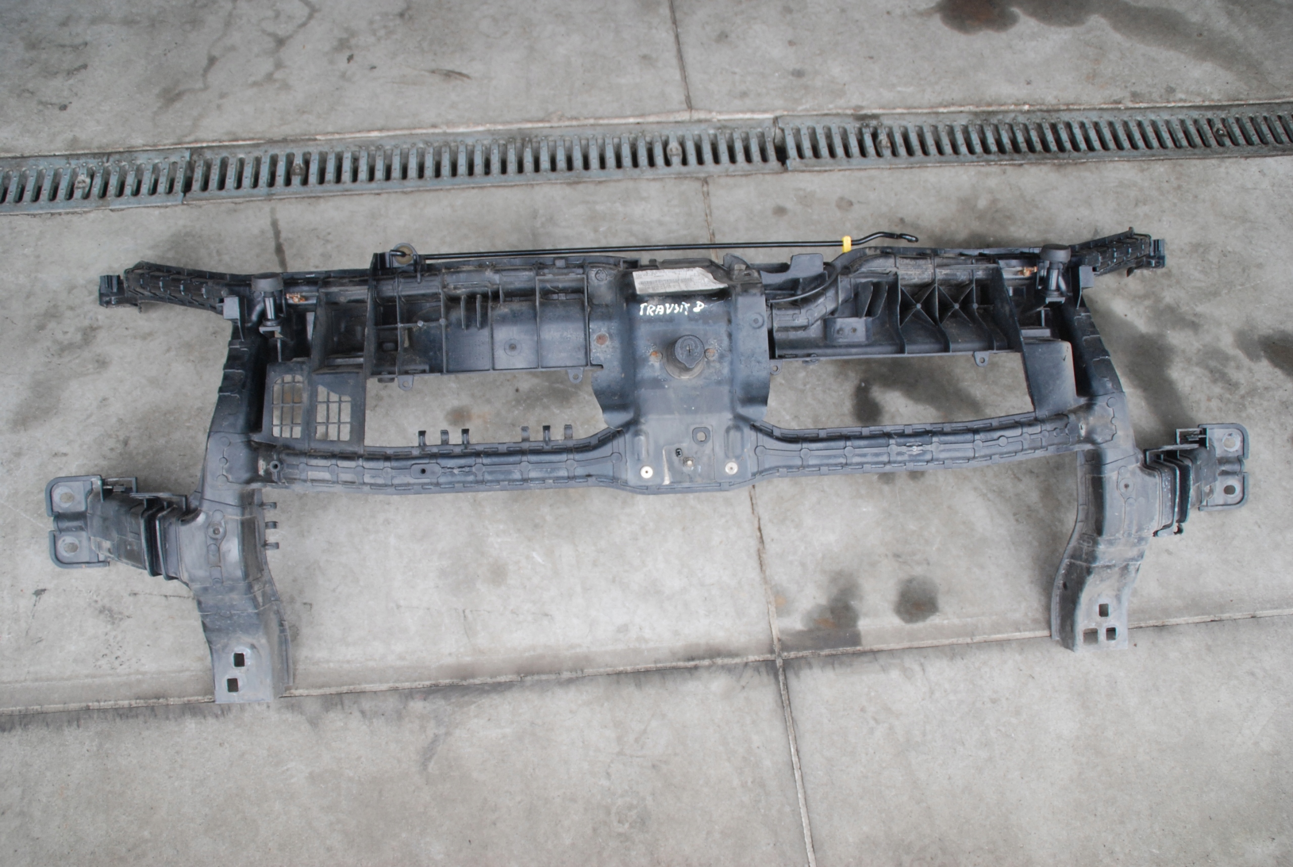 FORD TRANSIT MK8 WZMOCNIENIE PAS PRZEDNI 18R