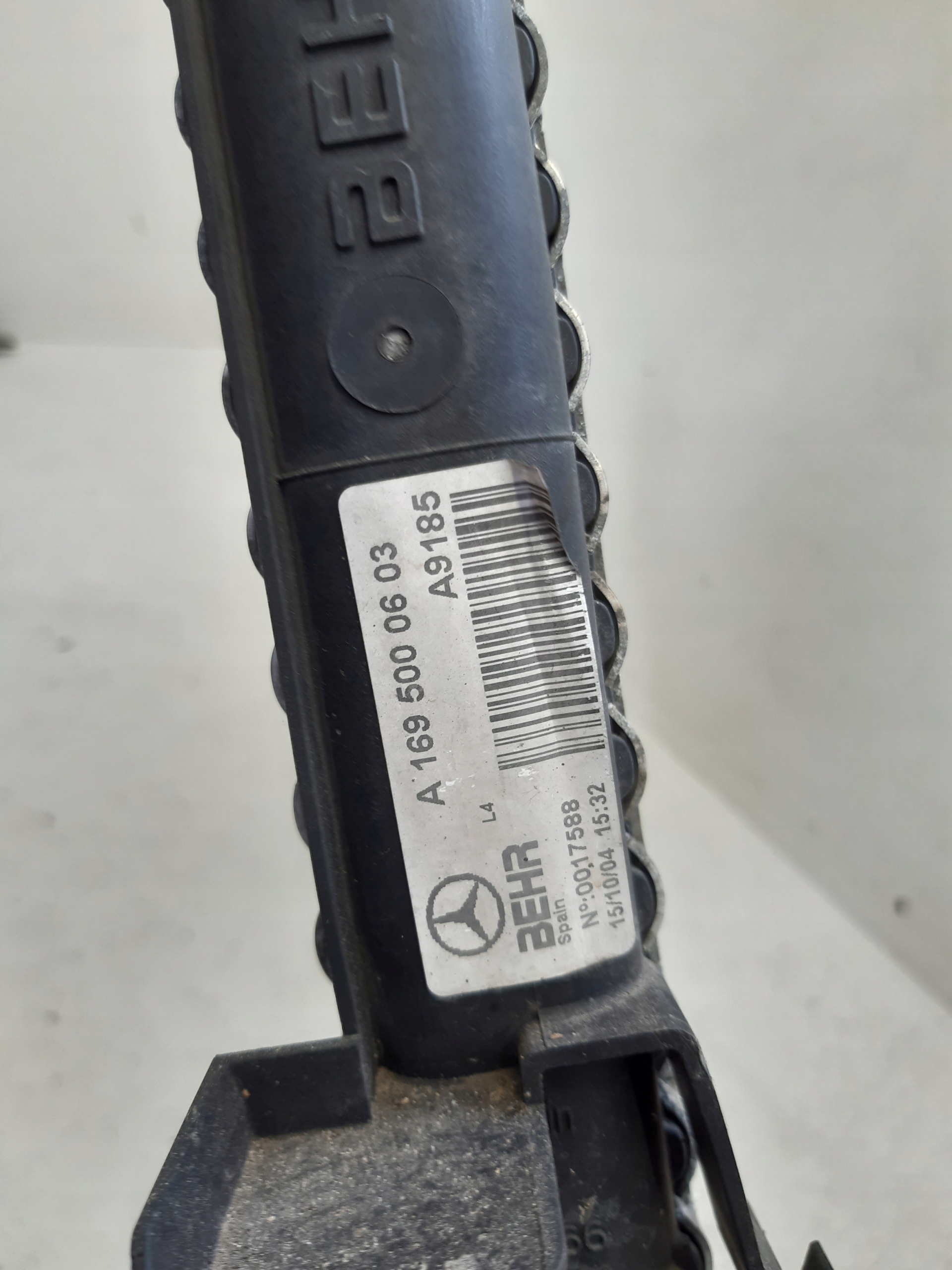 water cooler 1695000804 Mercedes W169