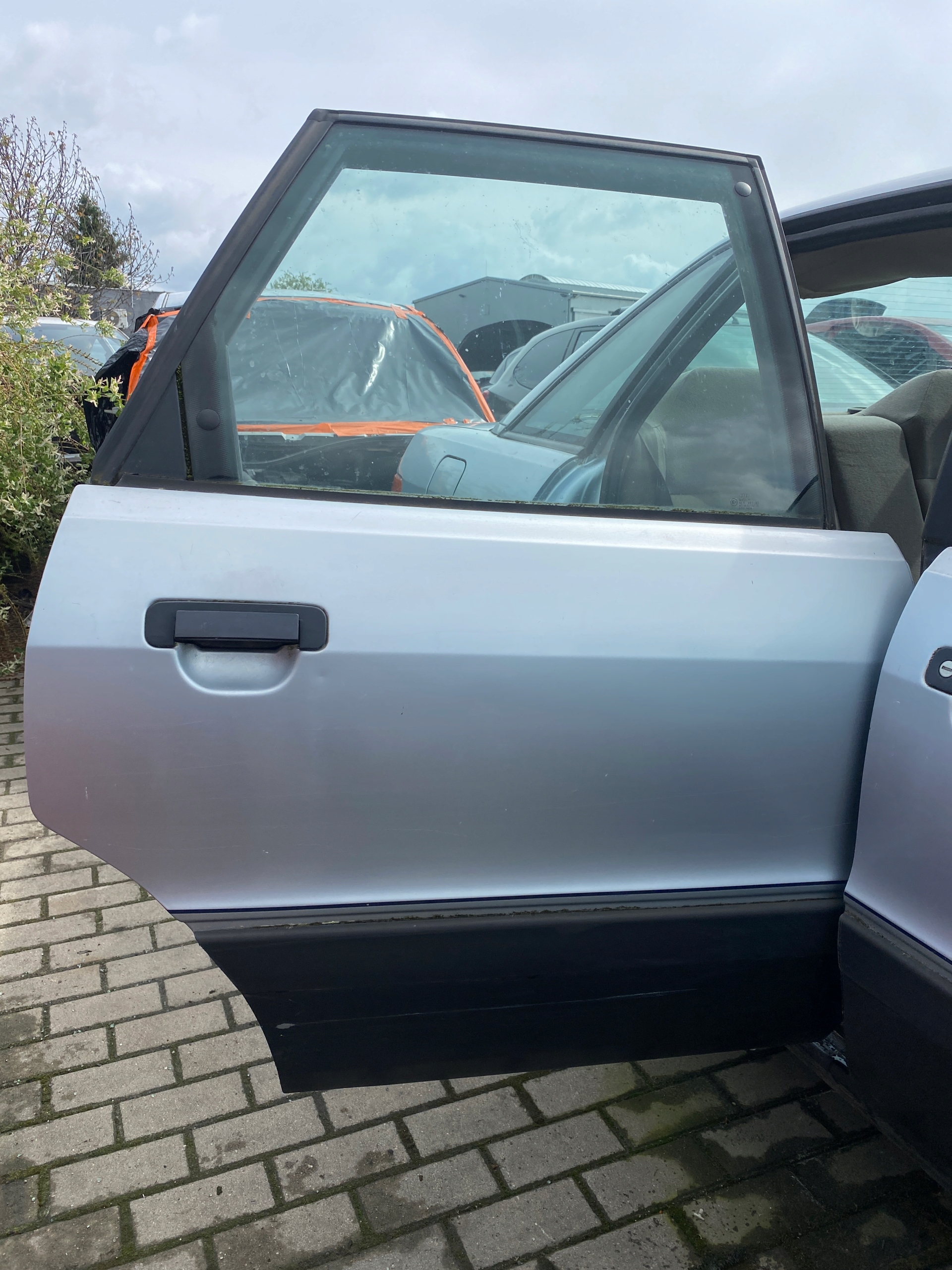 door right rear rear part Audi 80 B3 86-91 code lakieru LY5U