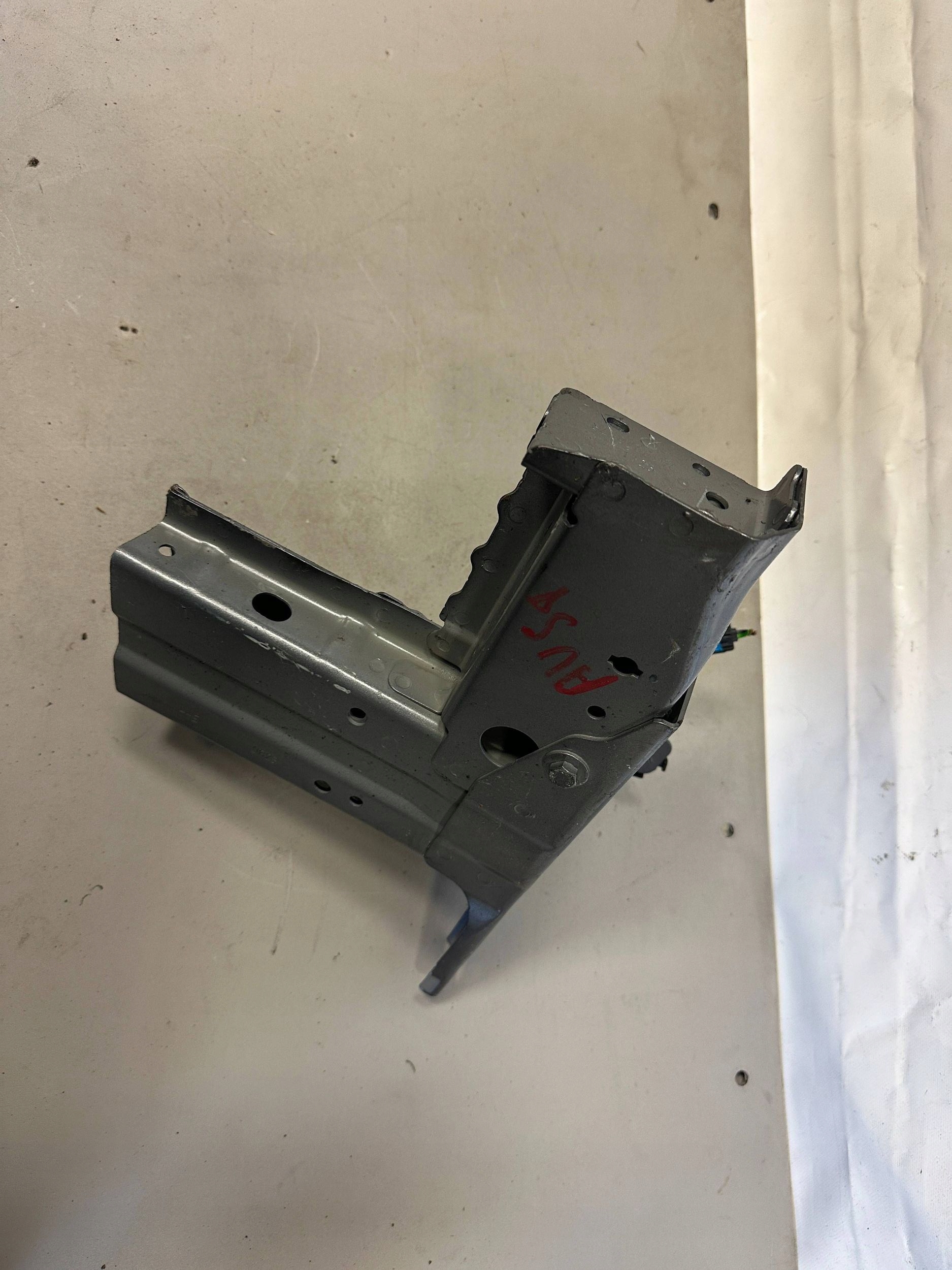 RENAULT AUSTRAL quarter right