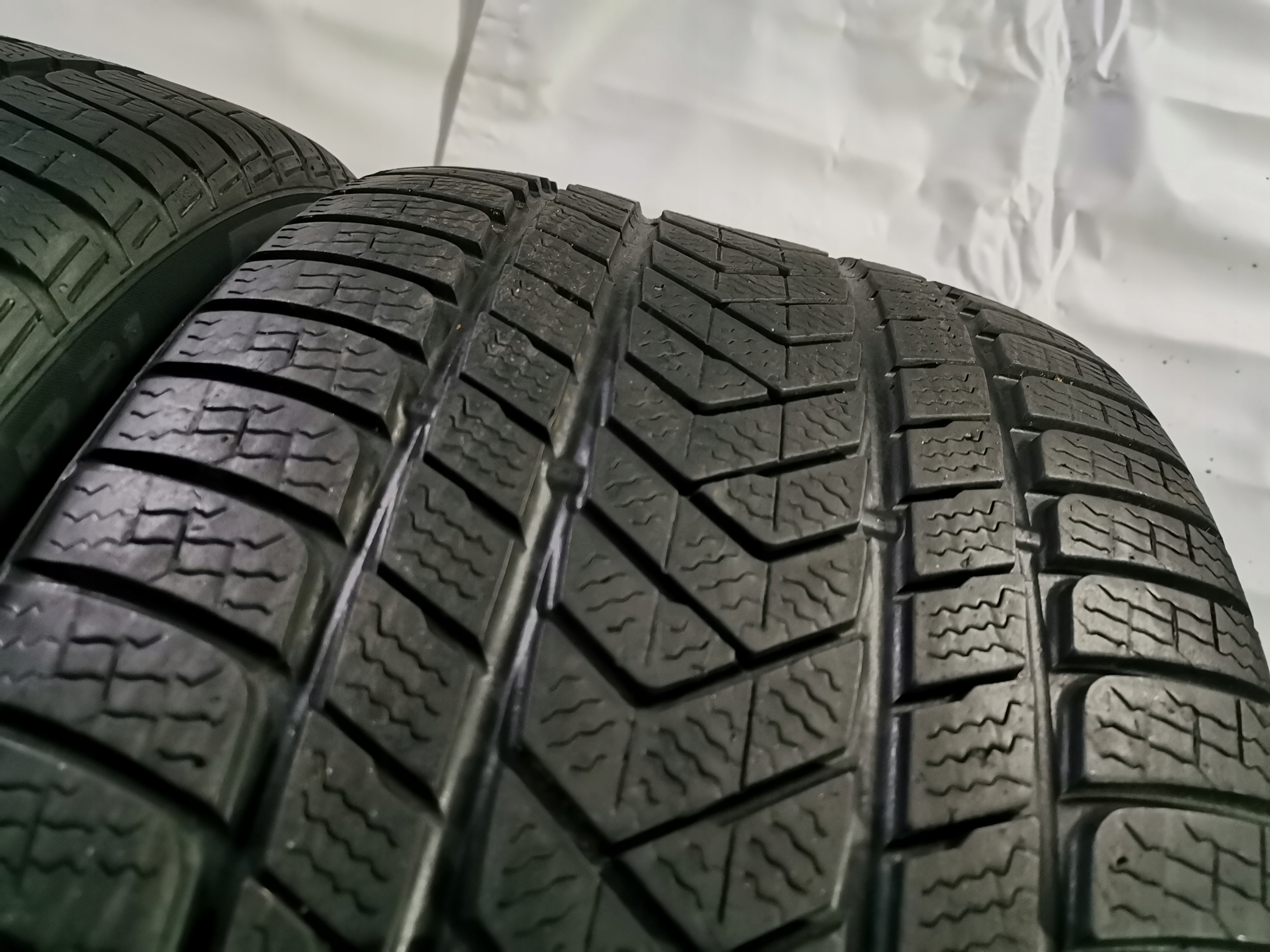 315/30r21 pirelli 2017 opony zimowe 5,5mm 4774 Sezon zimowe