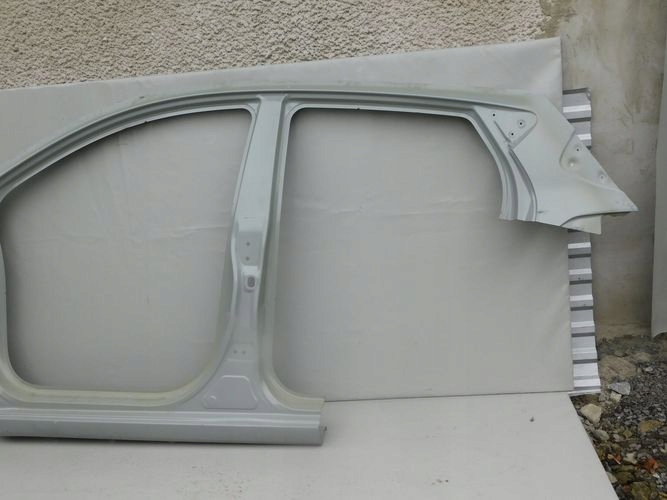 HYUNDAI I10 13- threshold right side