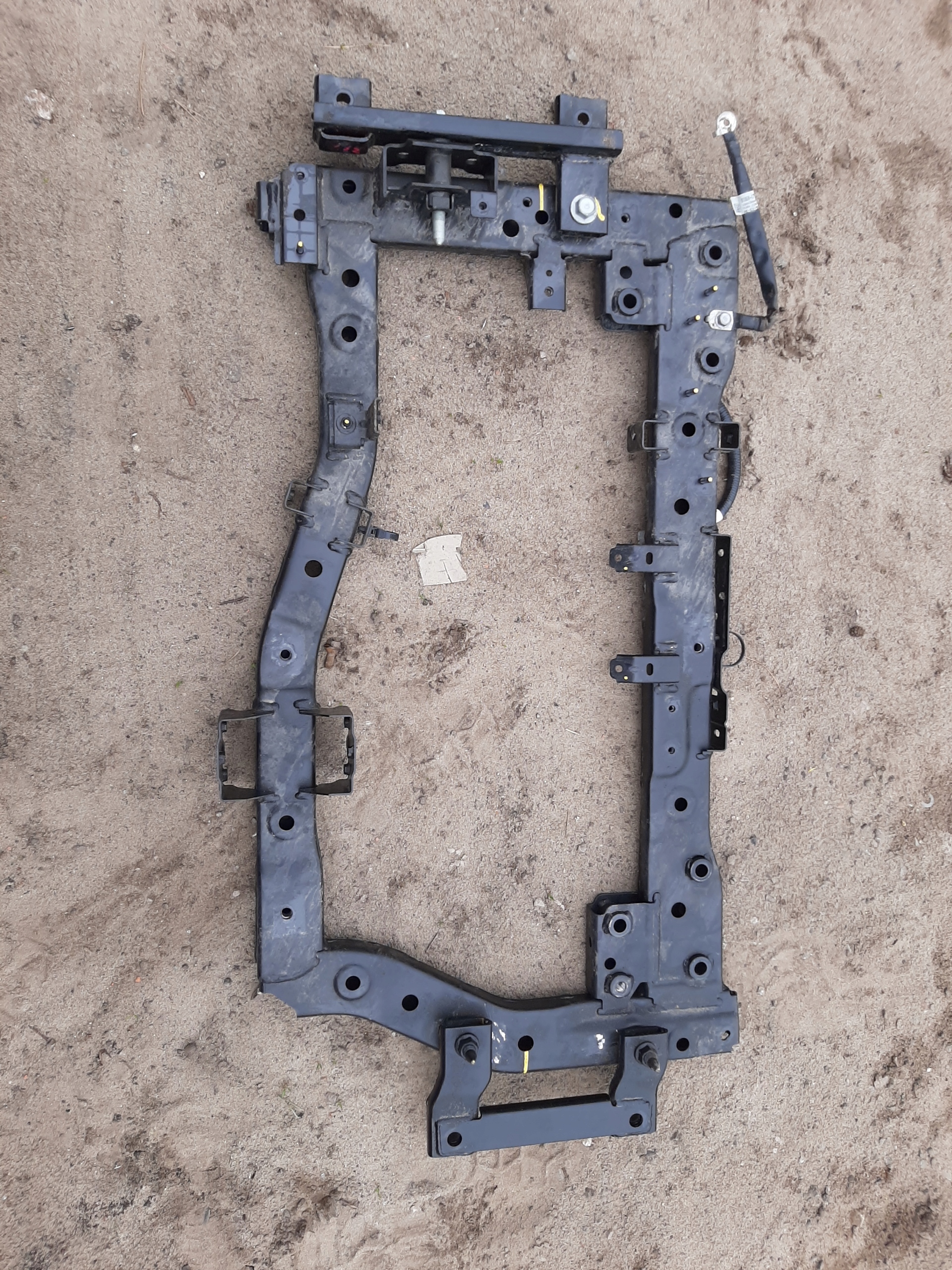 HYUNDAI IONIQ ЗАРЯДНОЕ УСТРОЙСТВО БАЗА