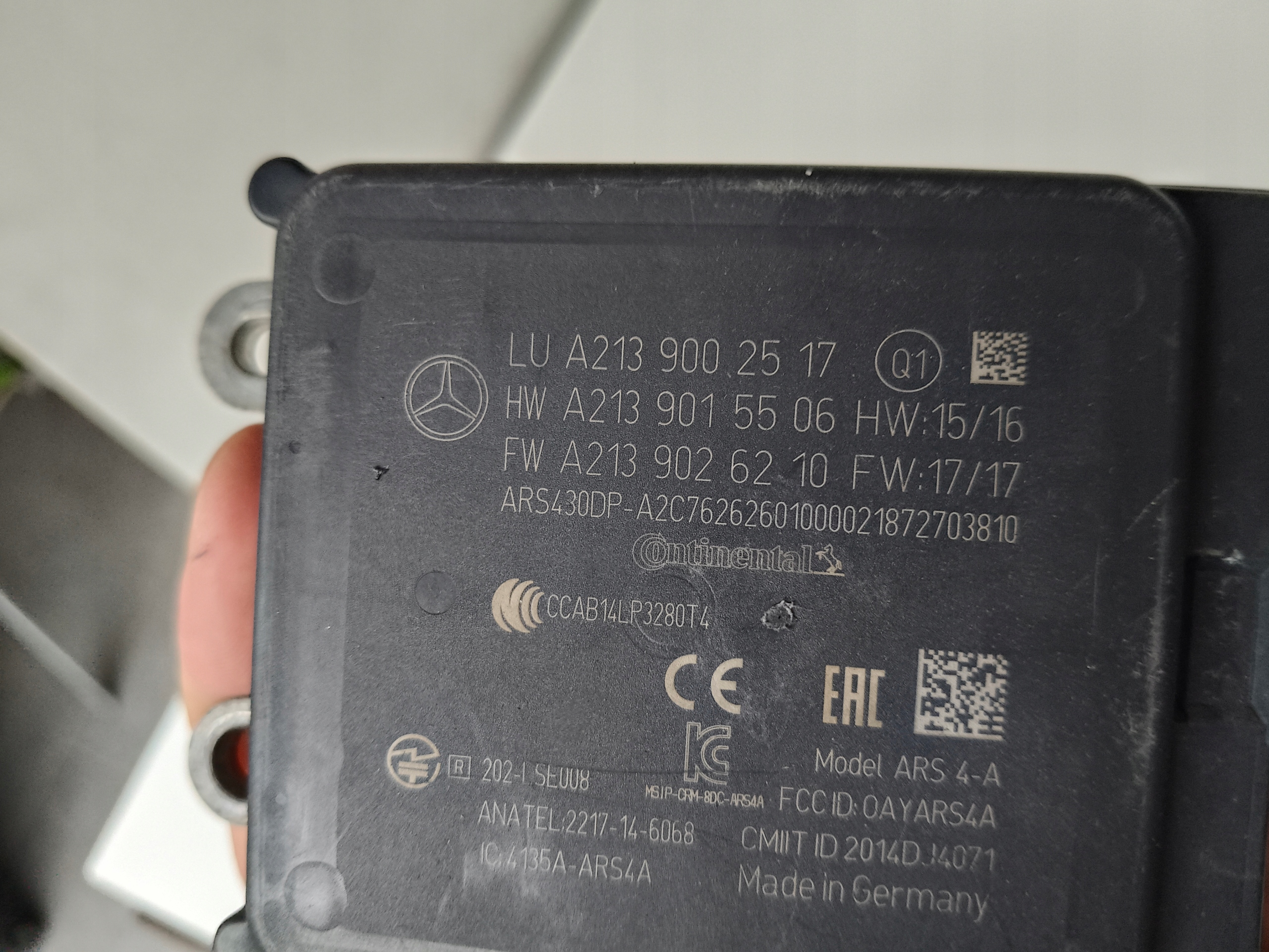 RADAR DISTRONIC ACC sensor MERCEDES A2139002517