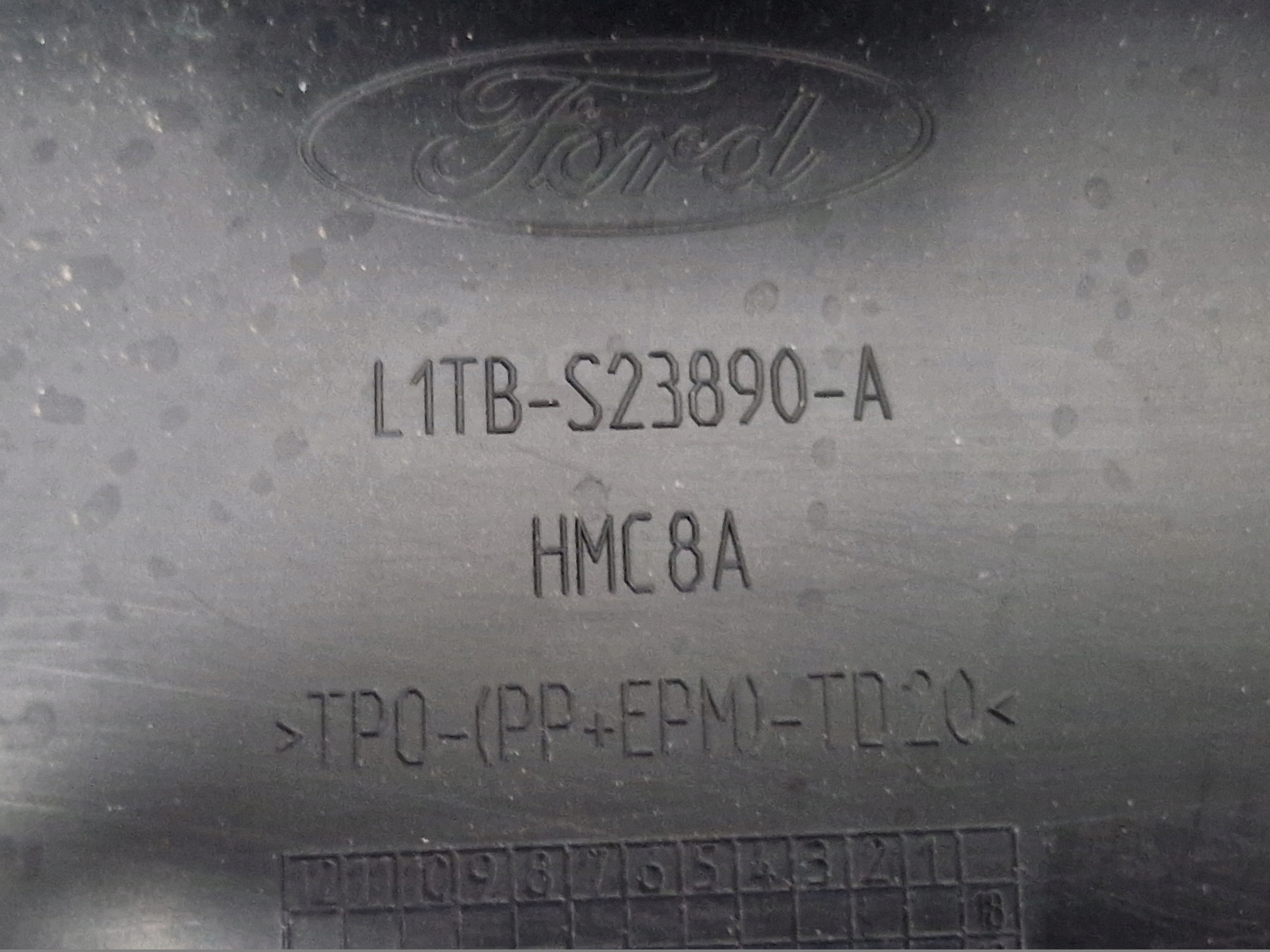 FORD PUMA MK2 plastic side door right front L1TB-S23890-A