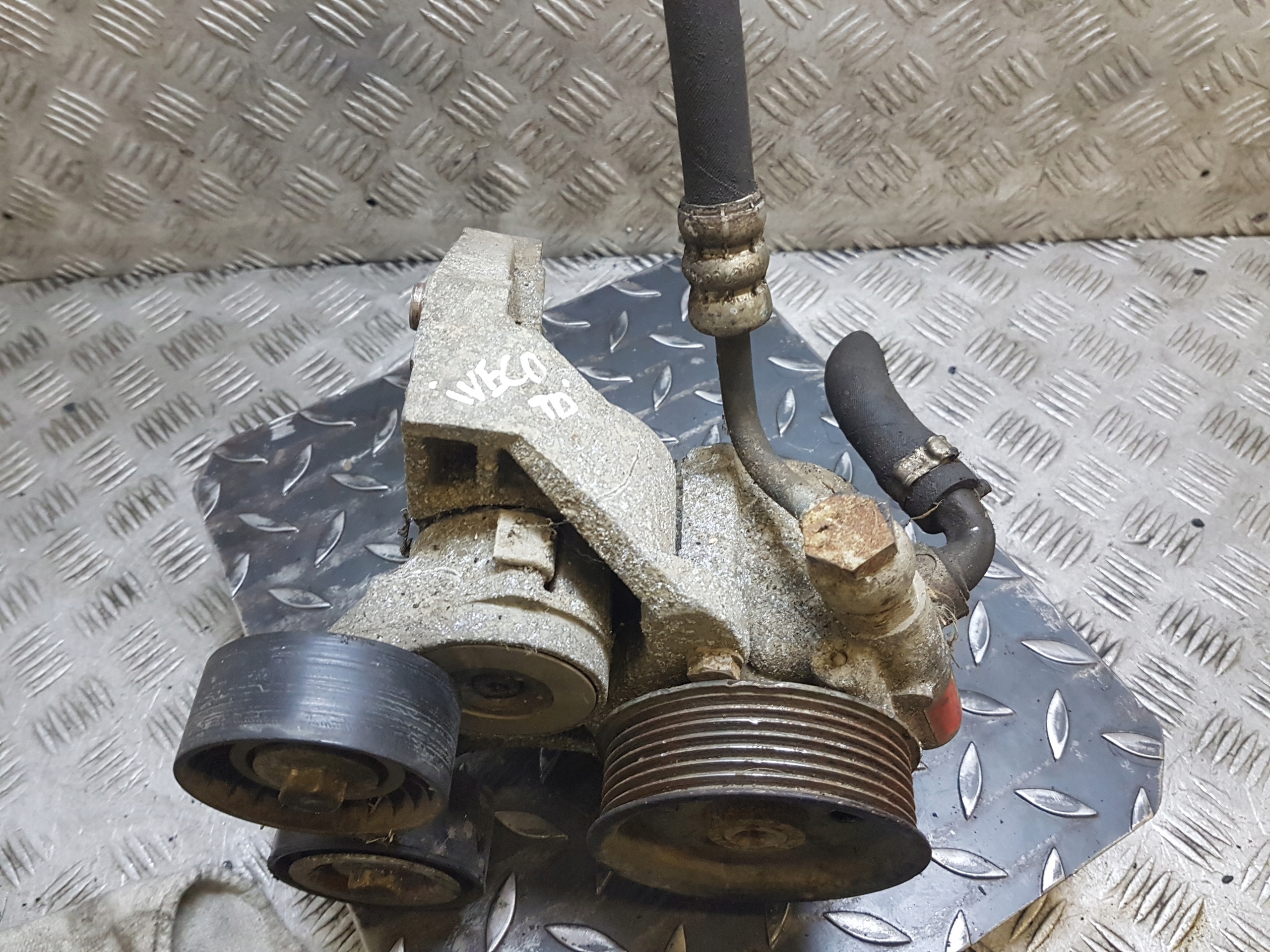 Pompa servosterzo IVECO DAILY 4 504238603 2.3 D