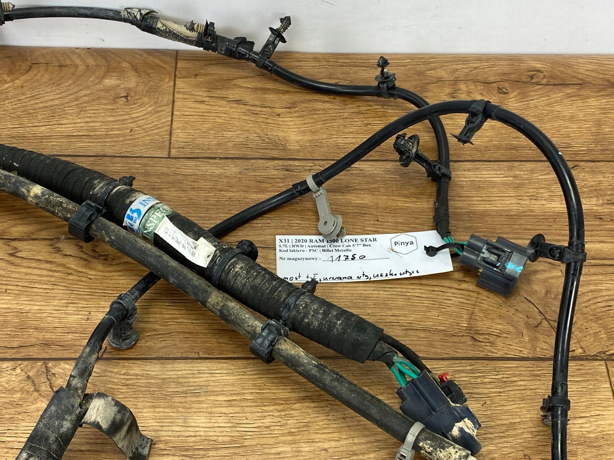 bundle przewodow hamulcow springing rear part odpowietrzenie Ram 1500 2019+