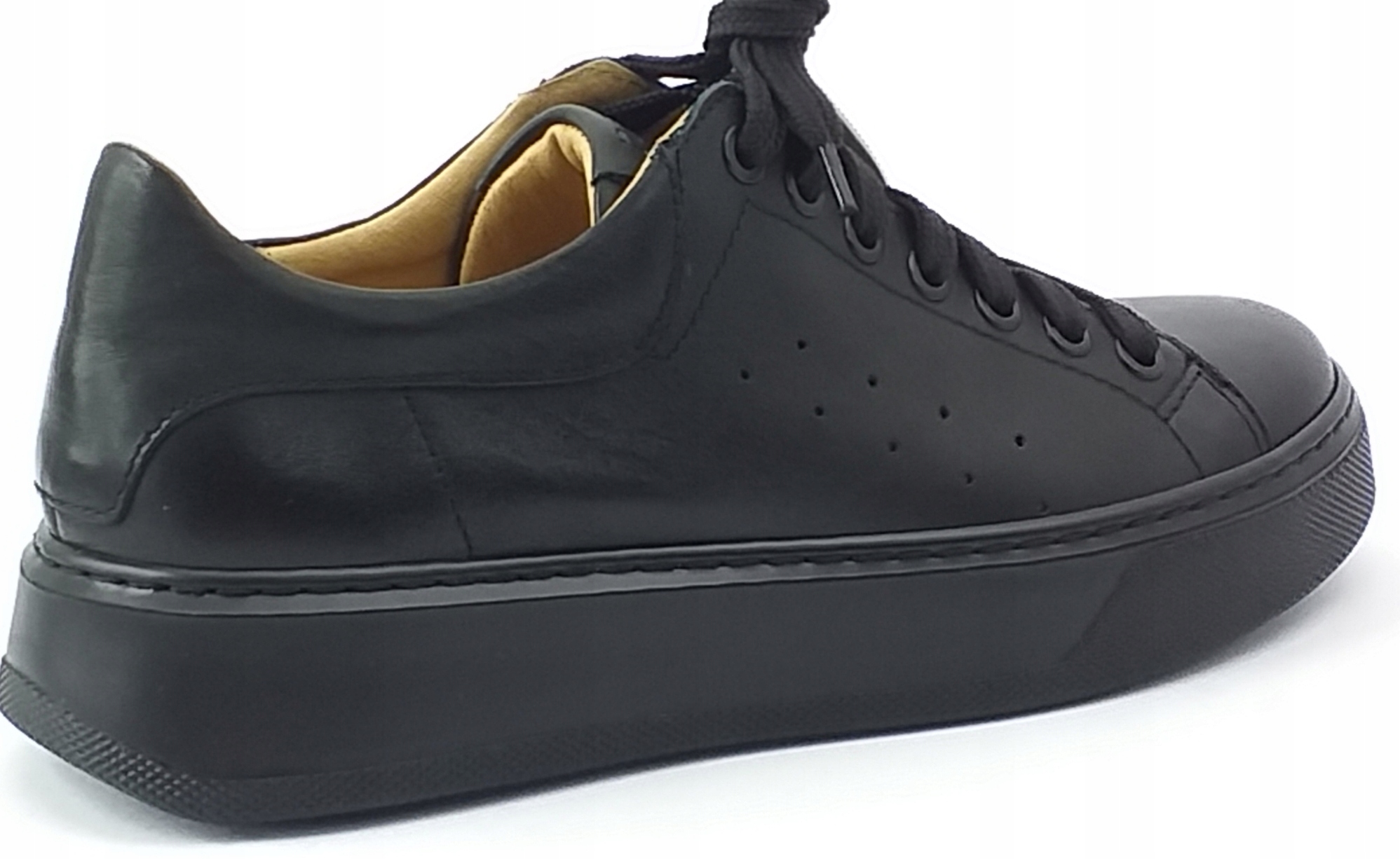 SPORTOWE OBUWIE SKÓRZANE NESSI SNEAKERSY CZARNE 38 Wzór dominujący bez wzoru