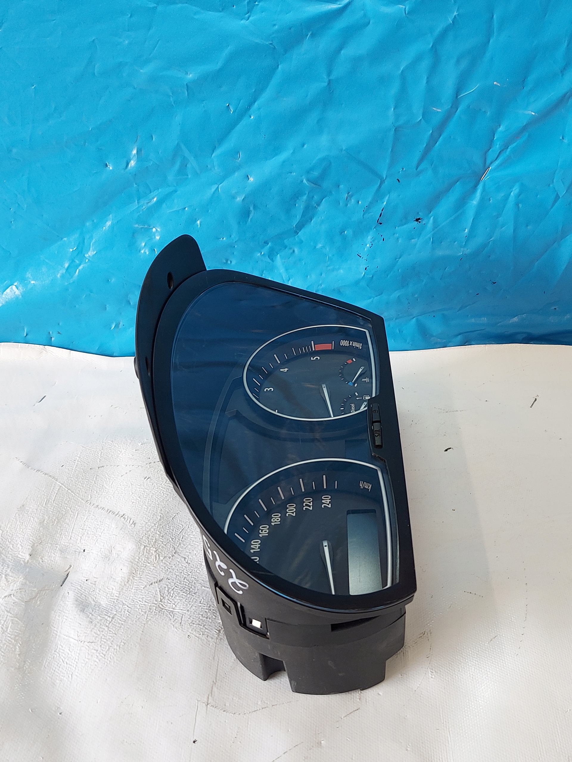 dials clock BMW X3 E83 3.0 D 341312701