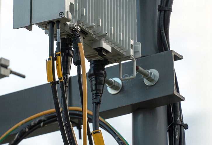 Shelly PRO 3EM 2-kierun. licznik 3 fazowy WIFI LAN Seria Pro 3EM