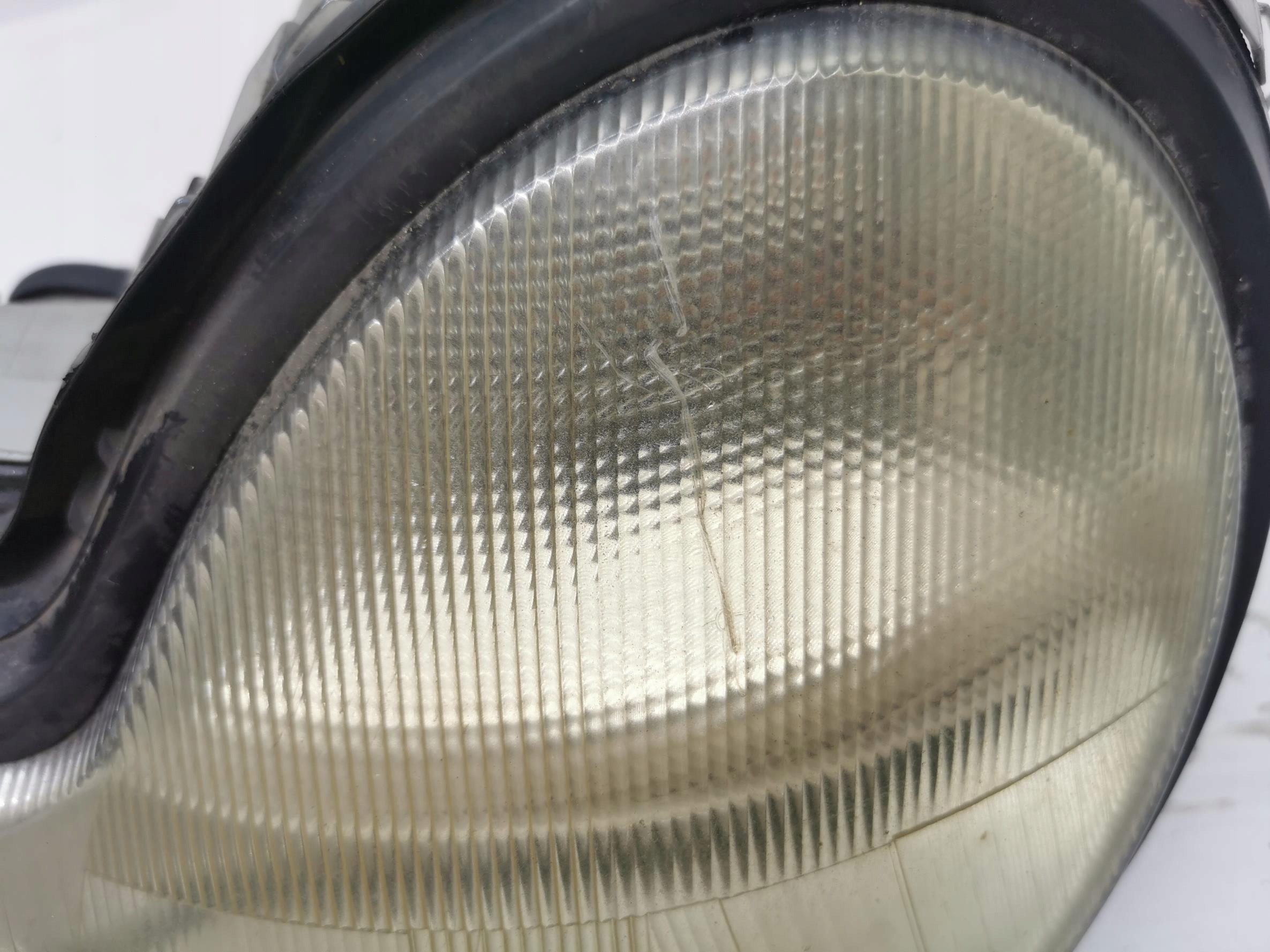 light left front MERCEDES C-KLASA W203 A2038200761