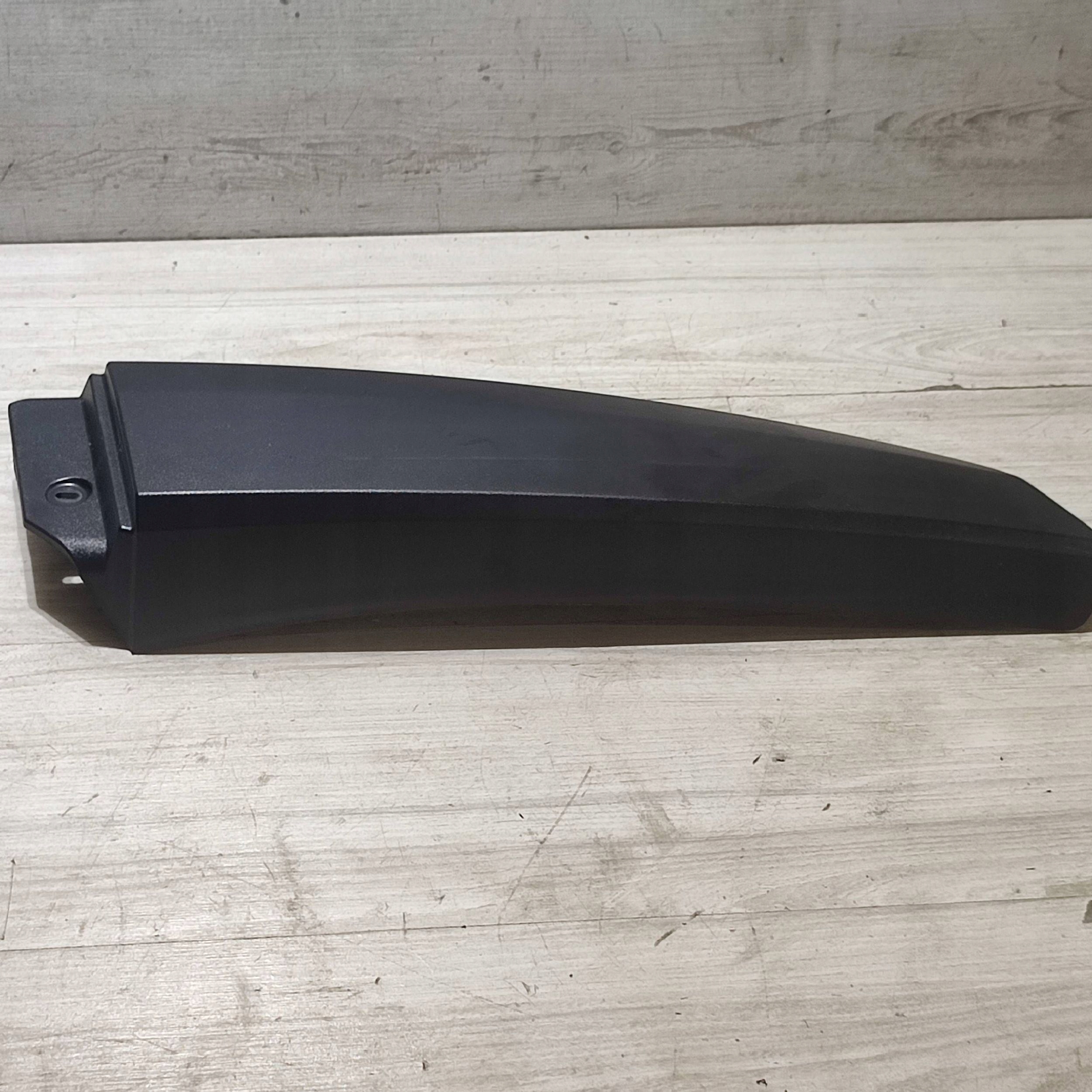 cover slupka left side Dacia Jogger 768198592R