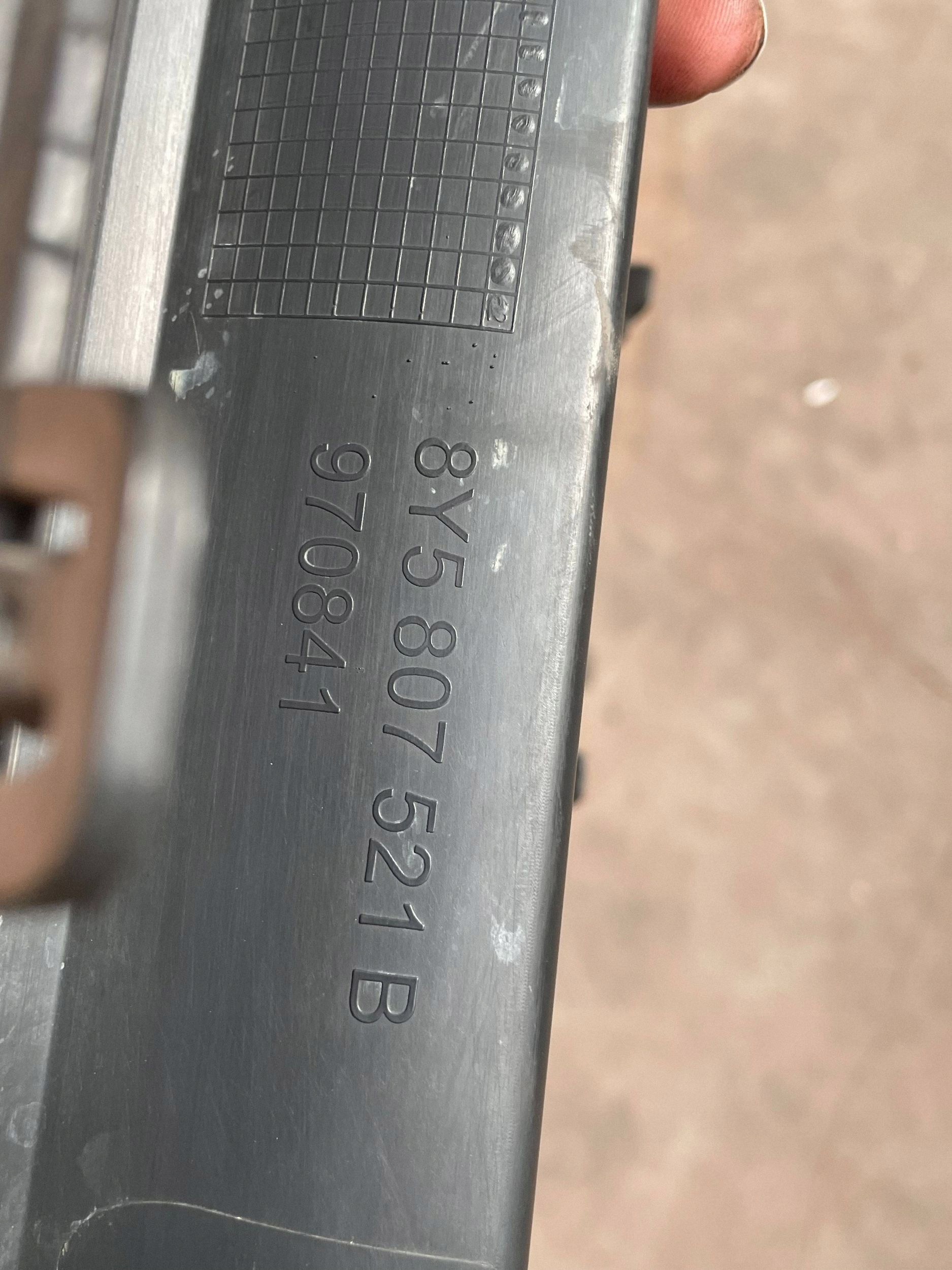 AUDI A3 8Y Diffuseur SPOILER Pare choc Arrière 8Y5807521B !J