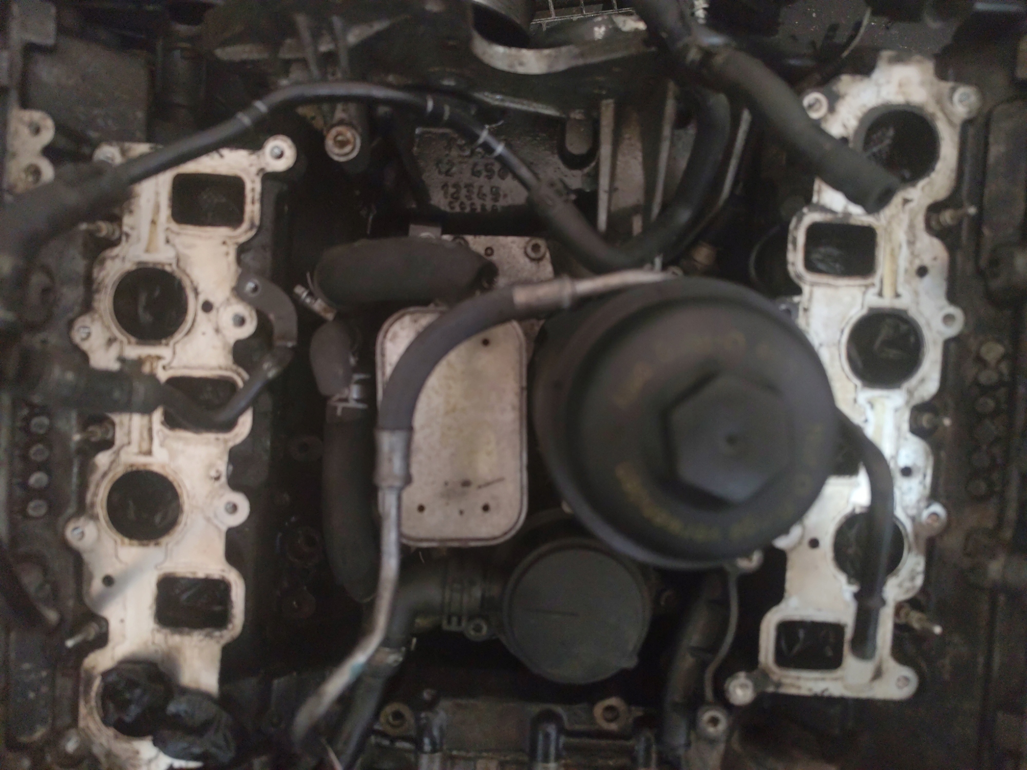 engine pillar AUDI A6 C6 2.7 V6 TDI 190KM CANA 230 TYS