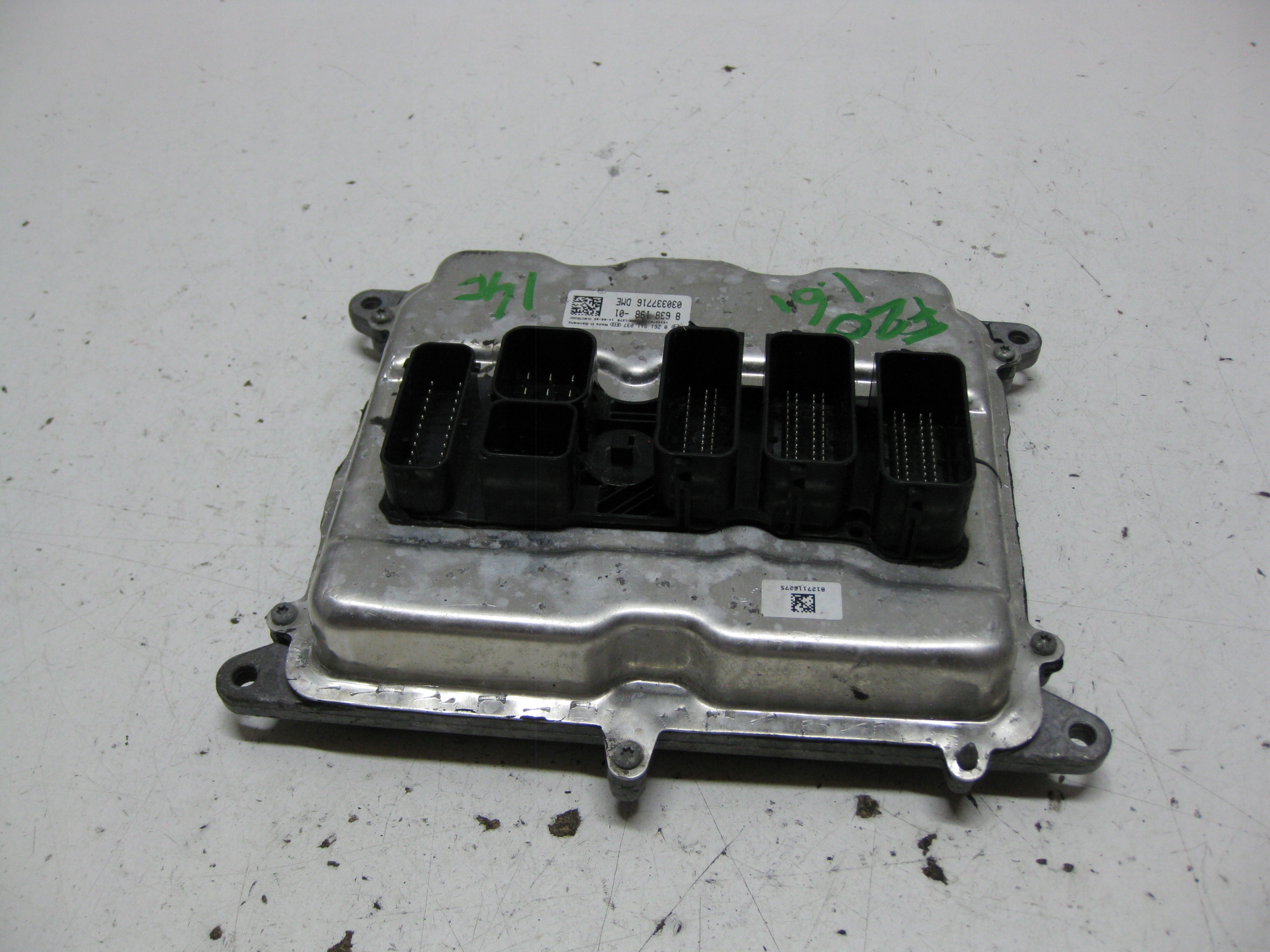 BMW F20 1.6i 14R computer control unit of the engine 8638198