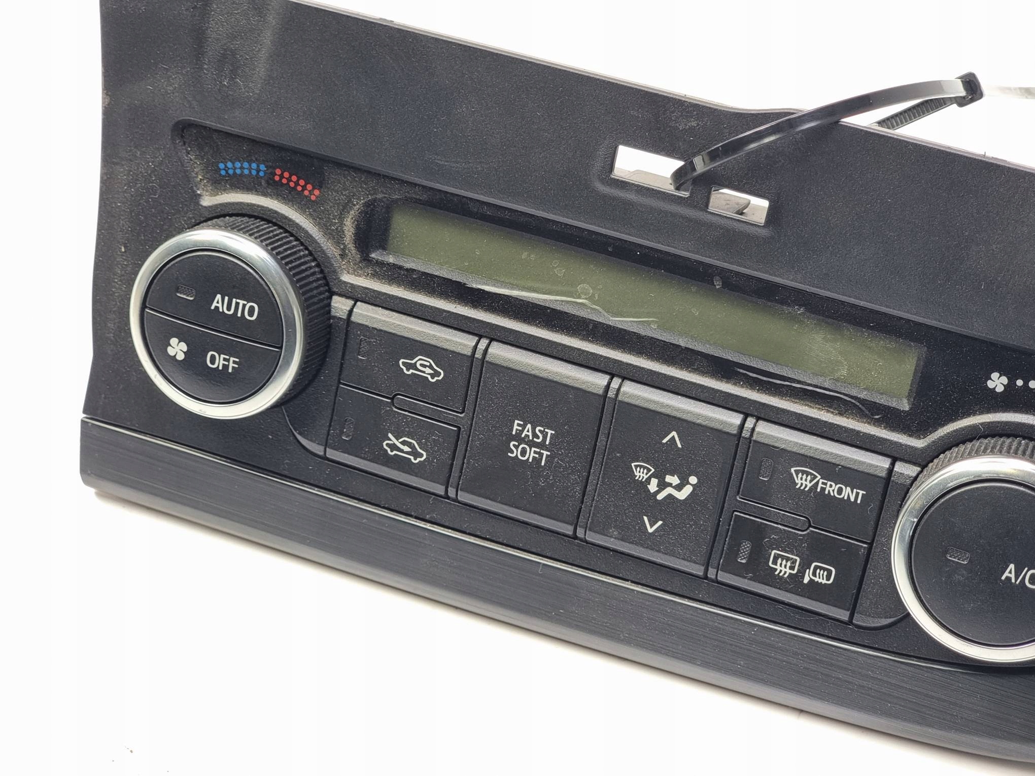 Unite commande clima 75F542 TOYOTA AURIS II