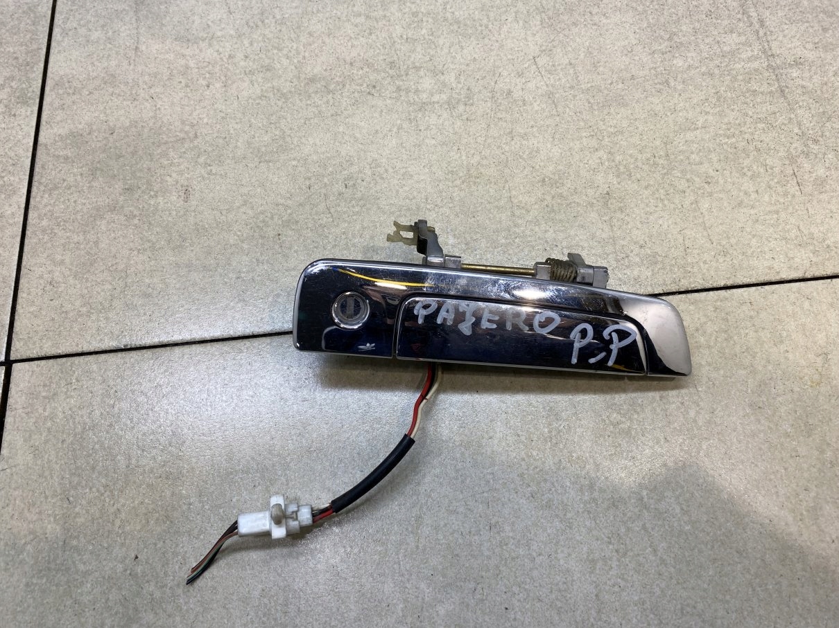 handle exterior right front PAJERO PININ MR384674