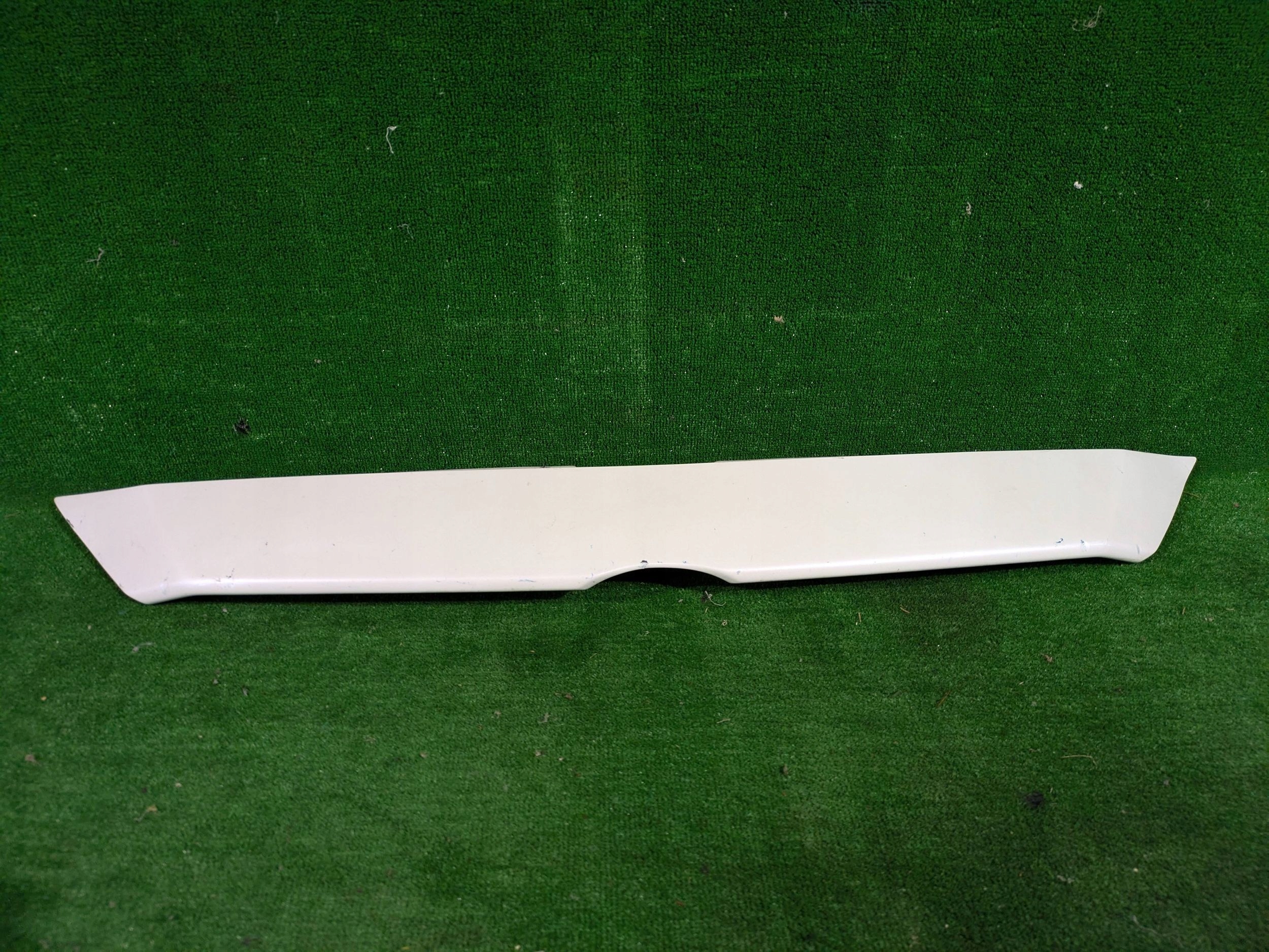 grill NOSEK visor MAZDA 3 BM 13- NR.207