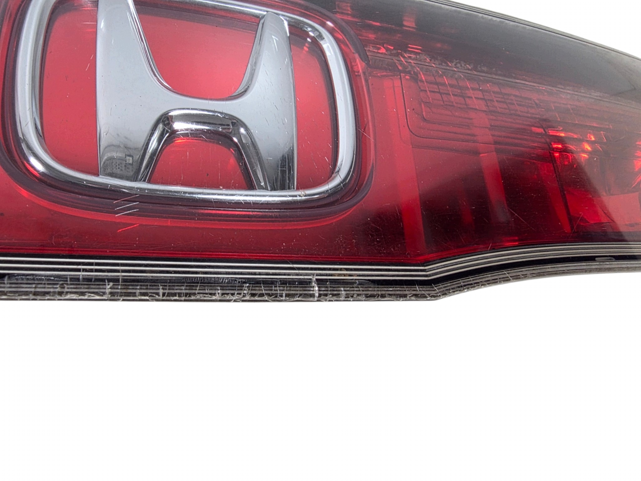 HONDA CIVIC VIII UFO light central moulding cap bonnet (J) original.
