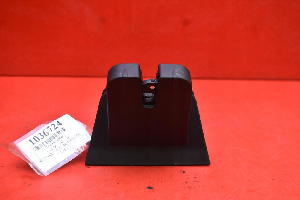 lock bonnet rear part boot AUDI A4 B8 KOMBI 07-11