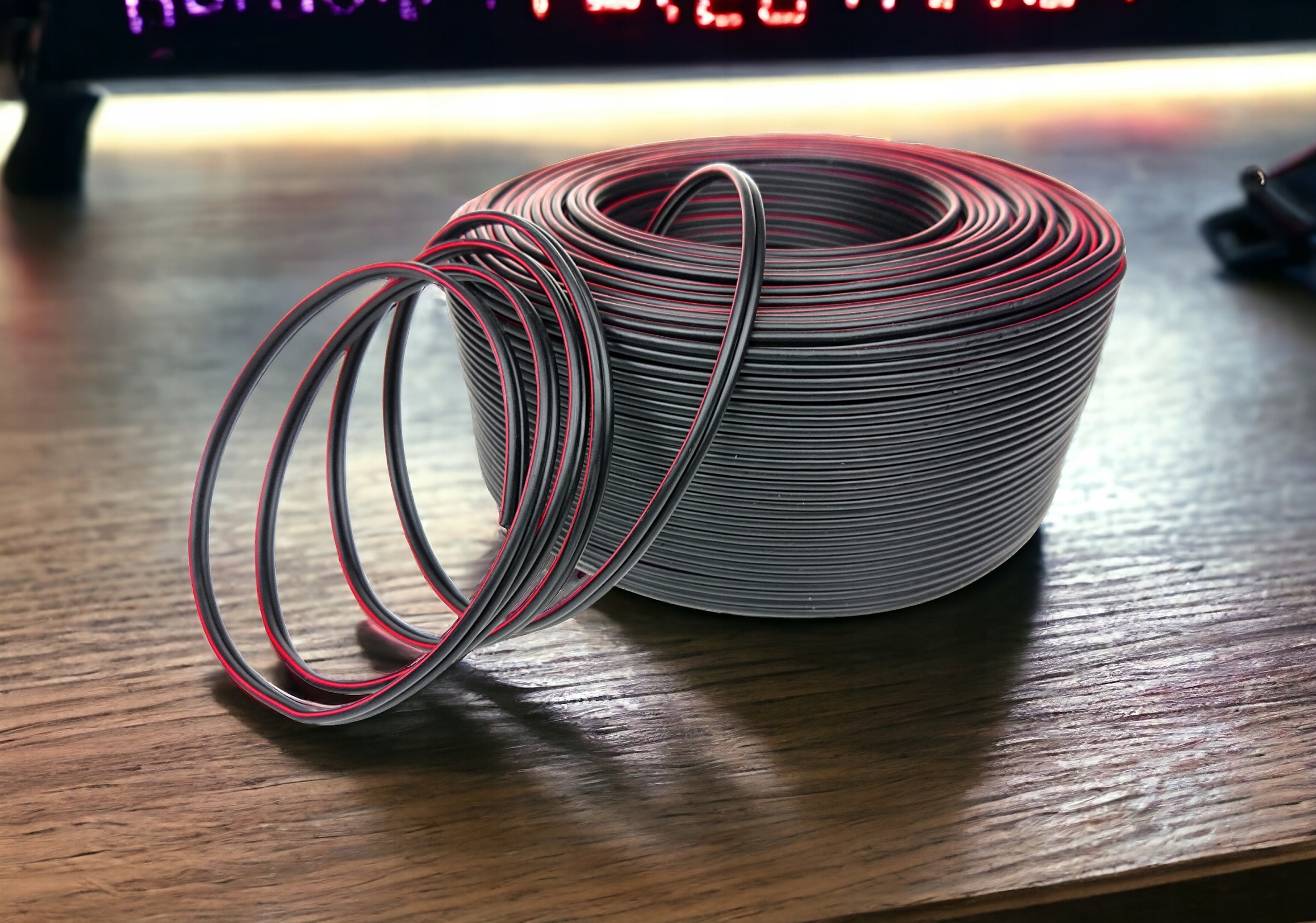 KABEL GŁOŚNIKOWY DO TAŚM LED DWUŻYŁOWY GŁOŚNIKÓW LEDÓW 2x1 2x1mm2 10m EAN (GTIN) 5905359261018