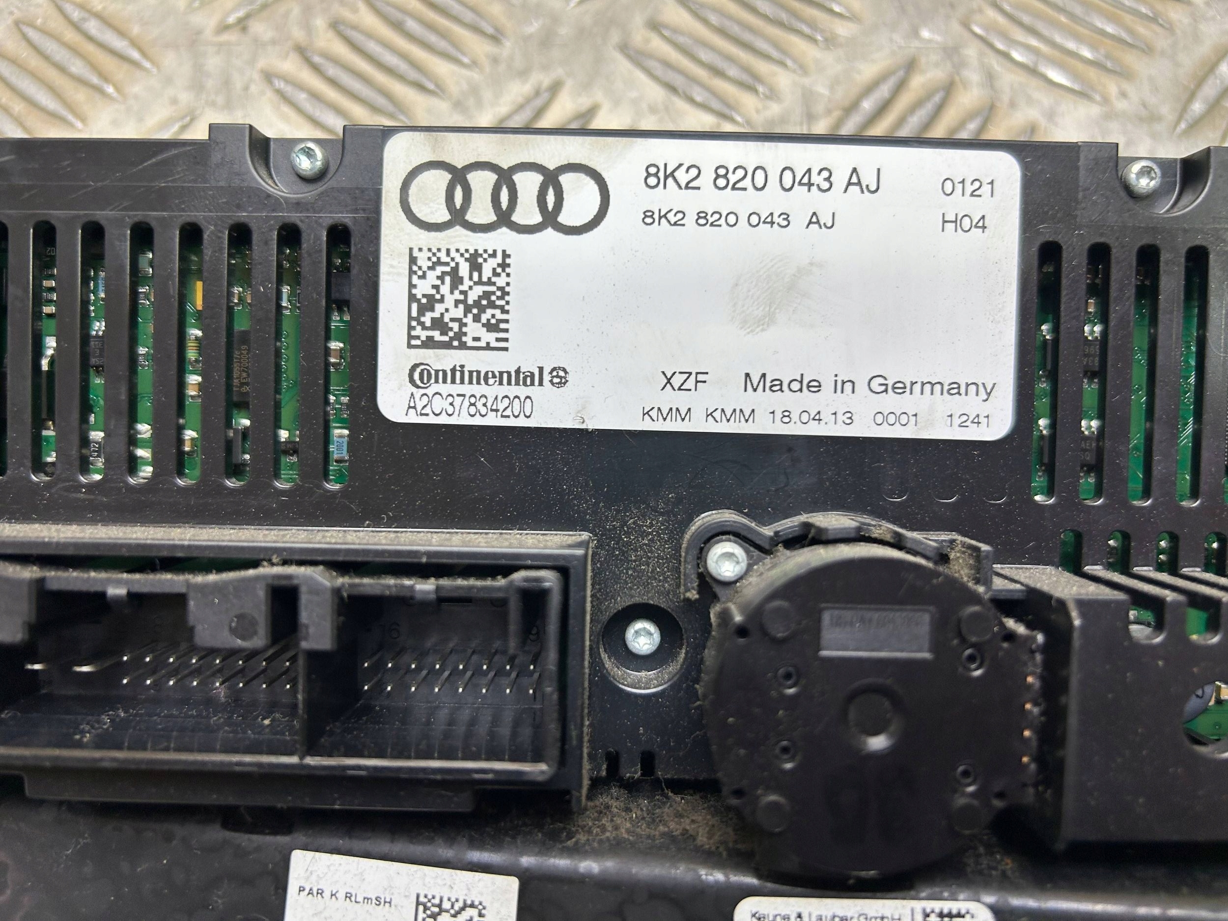 Panel klimatizaci Audi A5 Sportback 8TA 2013 8K2820043AJ