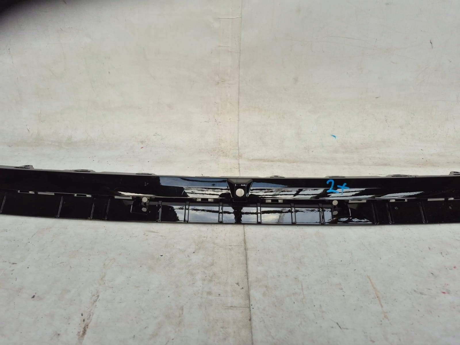 KIA EV4 25- moulding of a bumper front front 86599-SZBA0