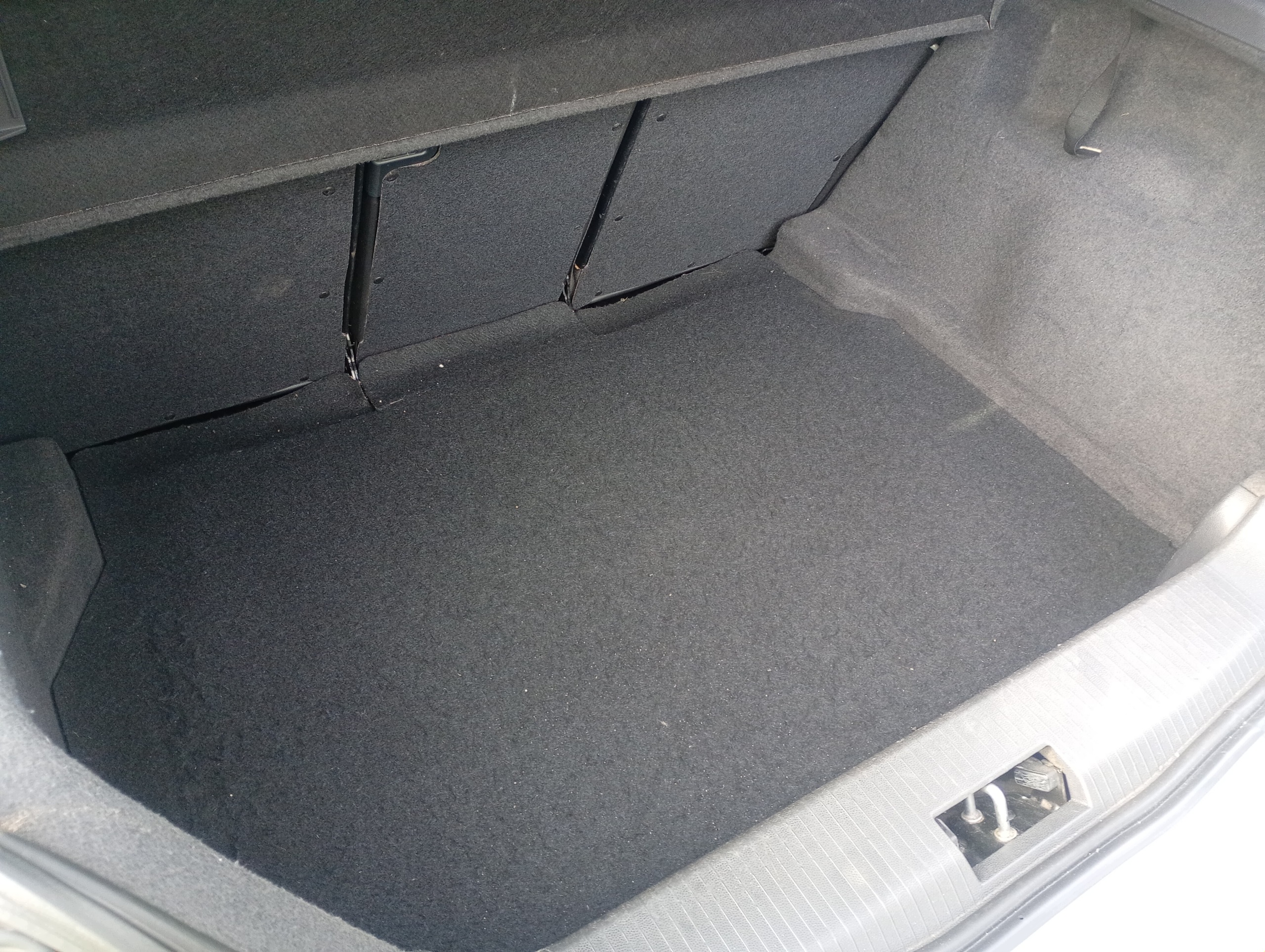 mats boot Opel Astra H 04-10