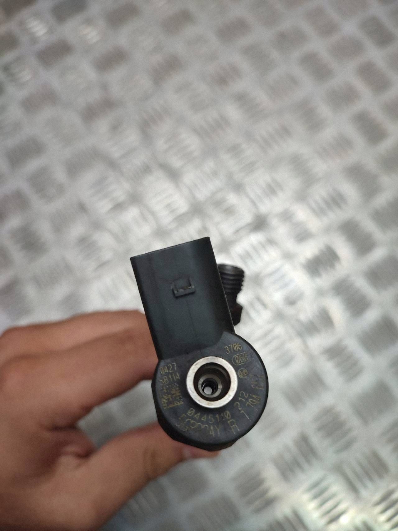 Injecteur BMW 5 E60 E61 7794652
