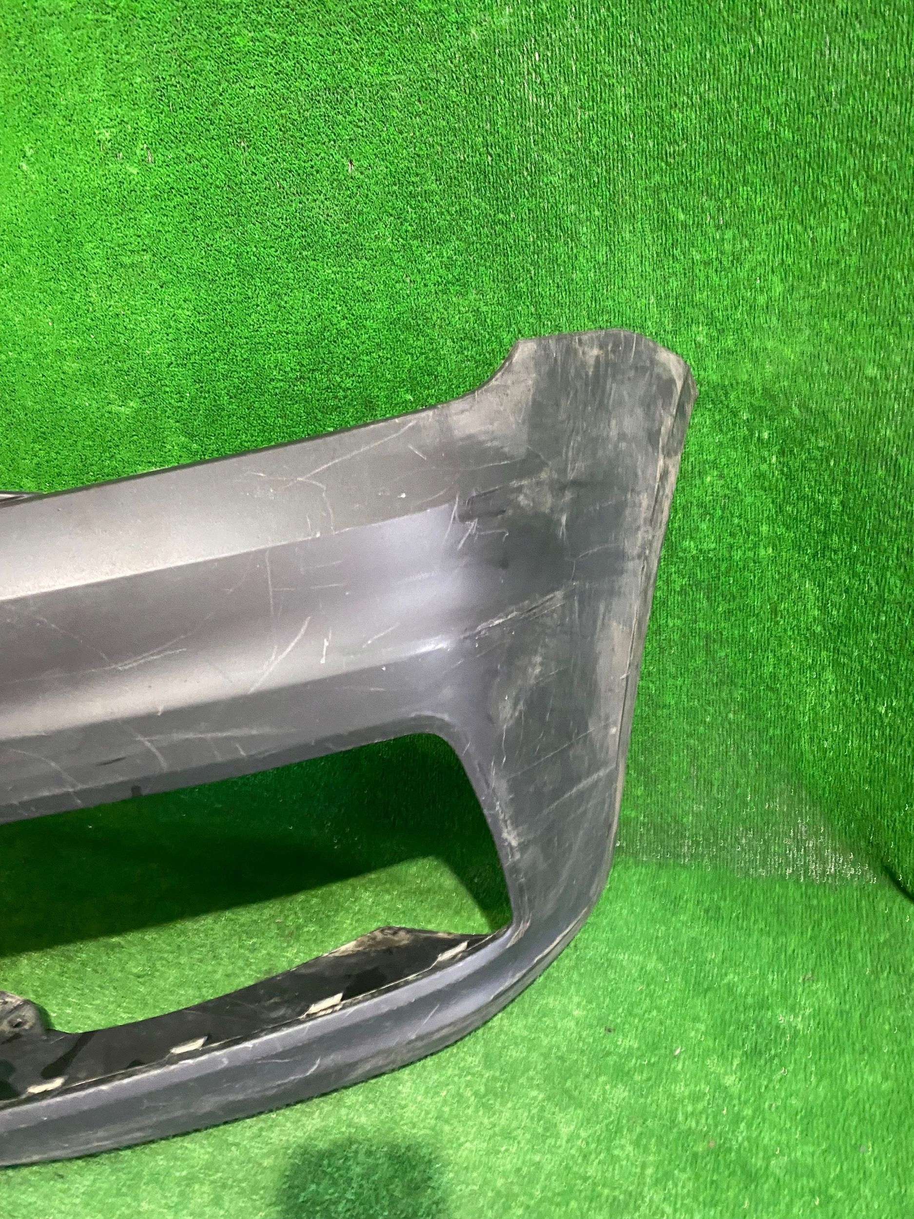 Paraurti anteriore VW CADDY 2K5 15