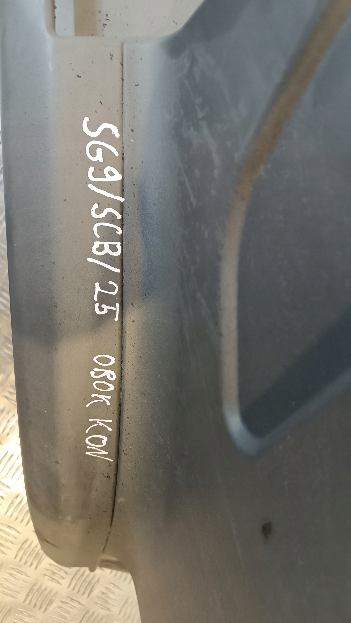 mudguard left rear part SCANIA R
