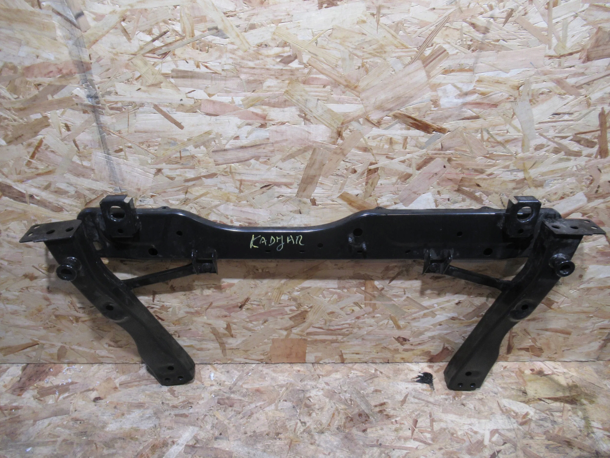 Belka pod chłodnice Renault Kadjar