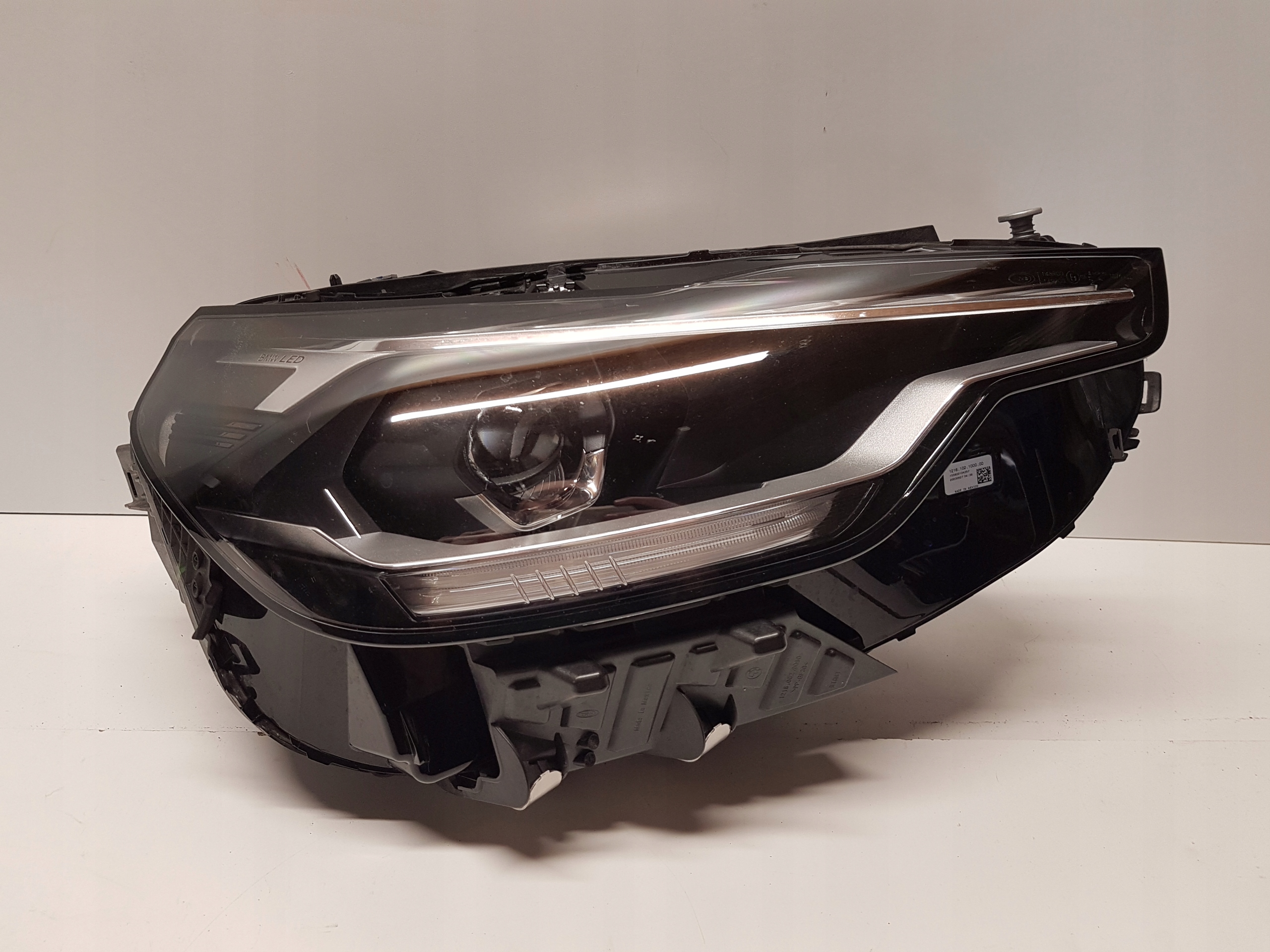 light front right BMW G42 FULL LED 5A320E6