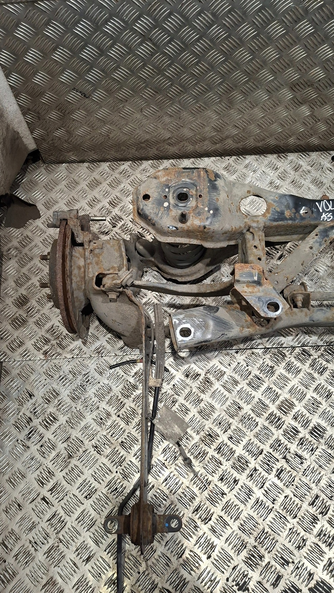Achsträger heck VOLVO V50 und KOMBI
