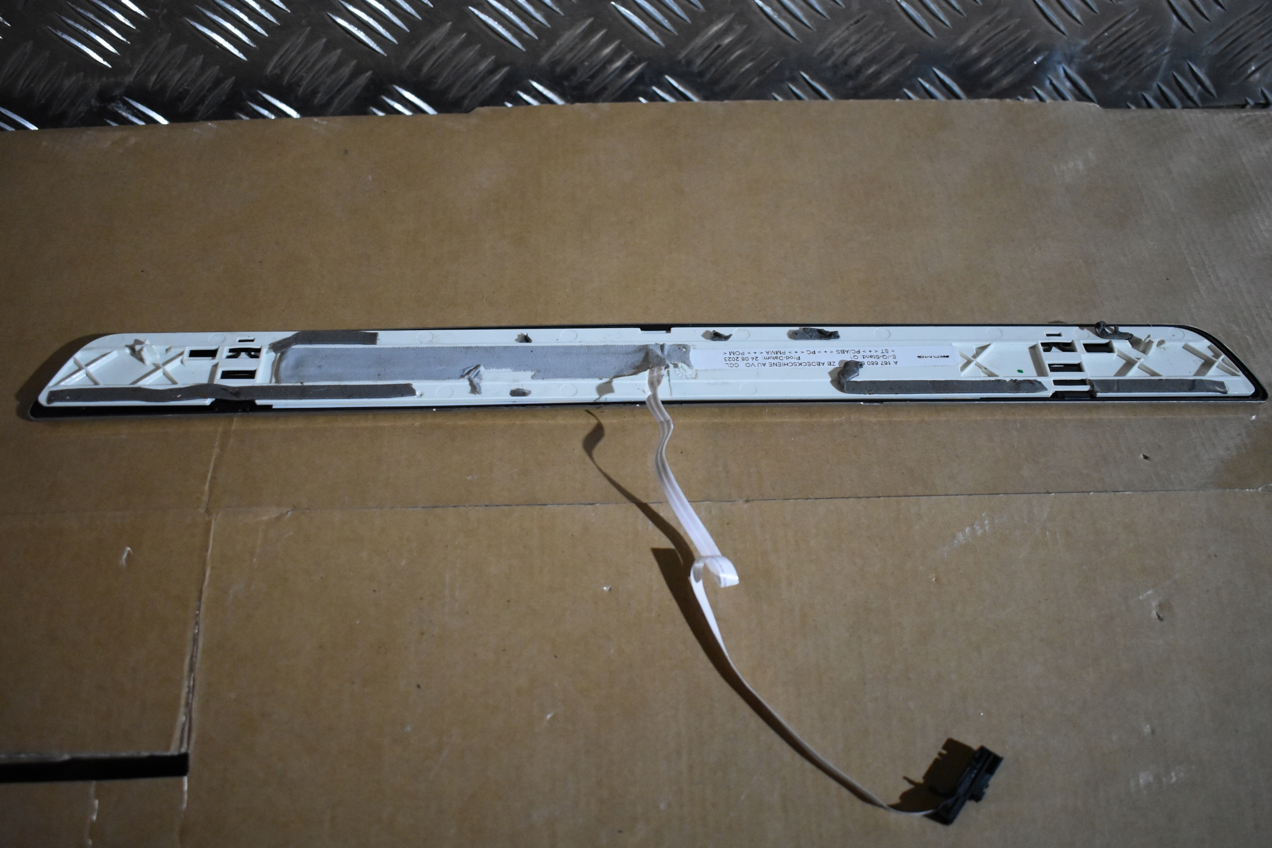 IDEALNA moulding cap threshold LED MERCEDES W167 X167 1