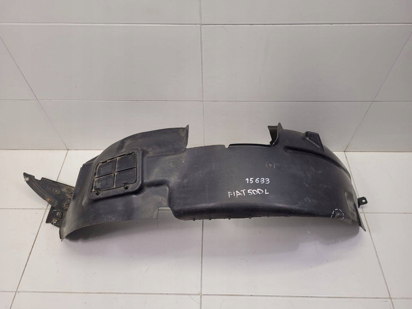 mudguard front left side Fiat 500L 2017 51886038