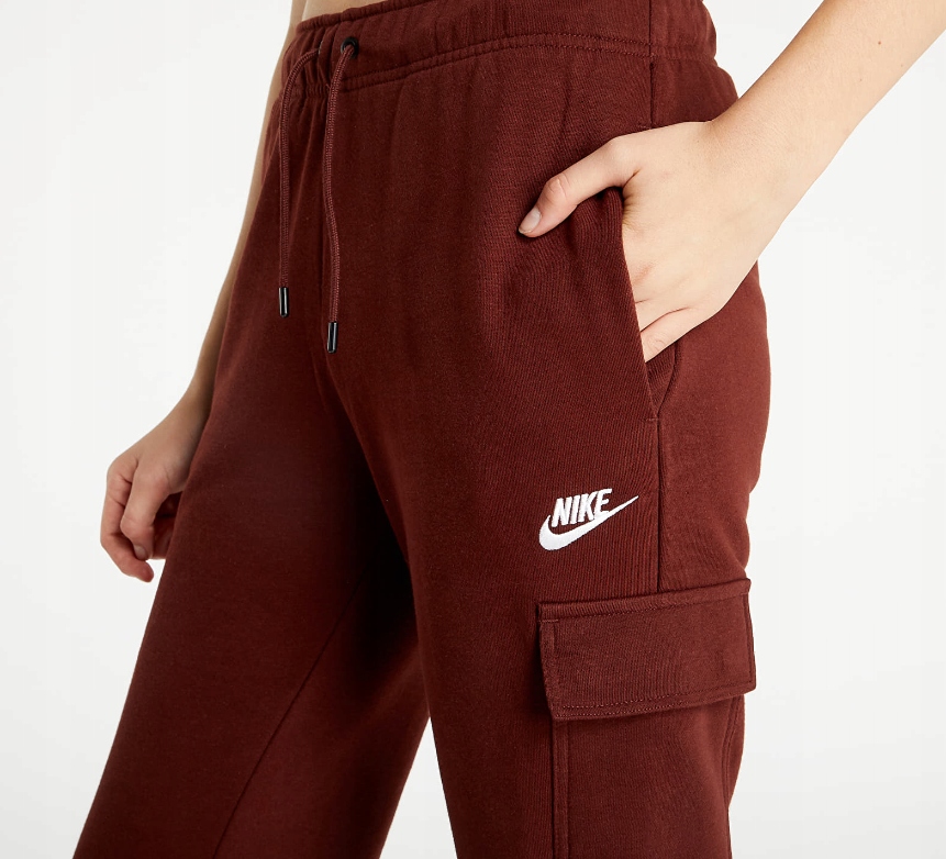 Dámské teplákové kalhoty Nike Sportswear Essential velikost M
